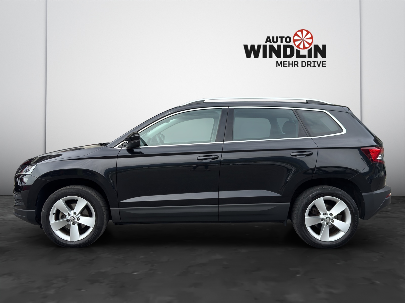 SKODA Karoq 1.5 TSI Style DSG-image-3