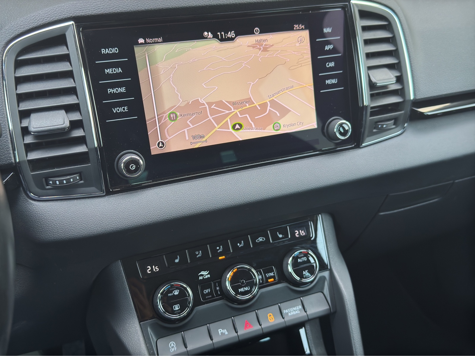 SKODA Karoq 1.5 TSI Style DSG-image-14