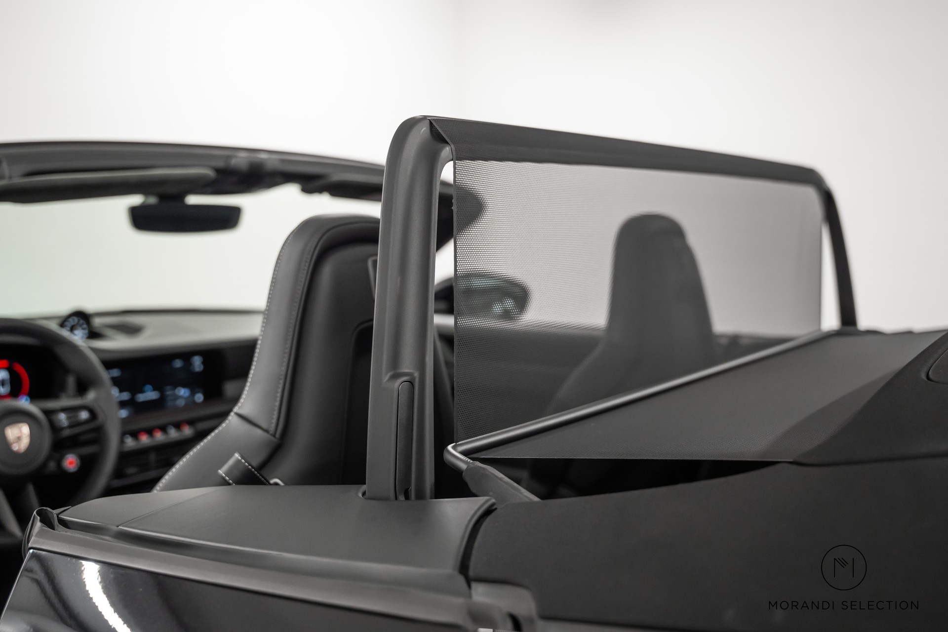 PORSCHE 911 Cabriolet 3.6 Carrera GTS PDK-image-21