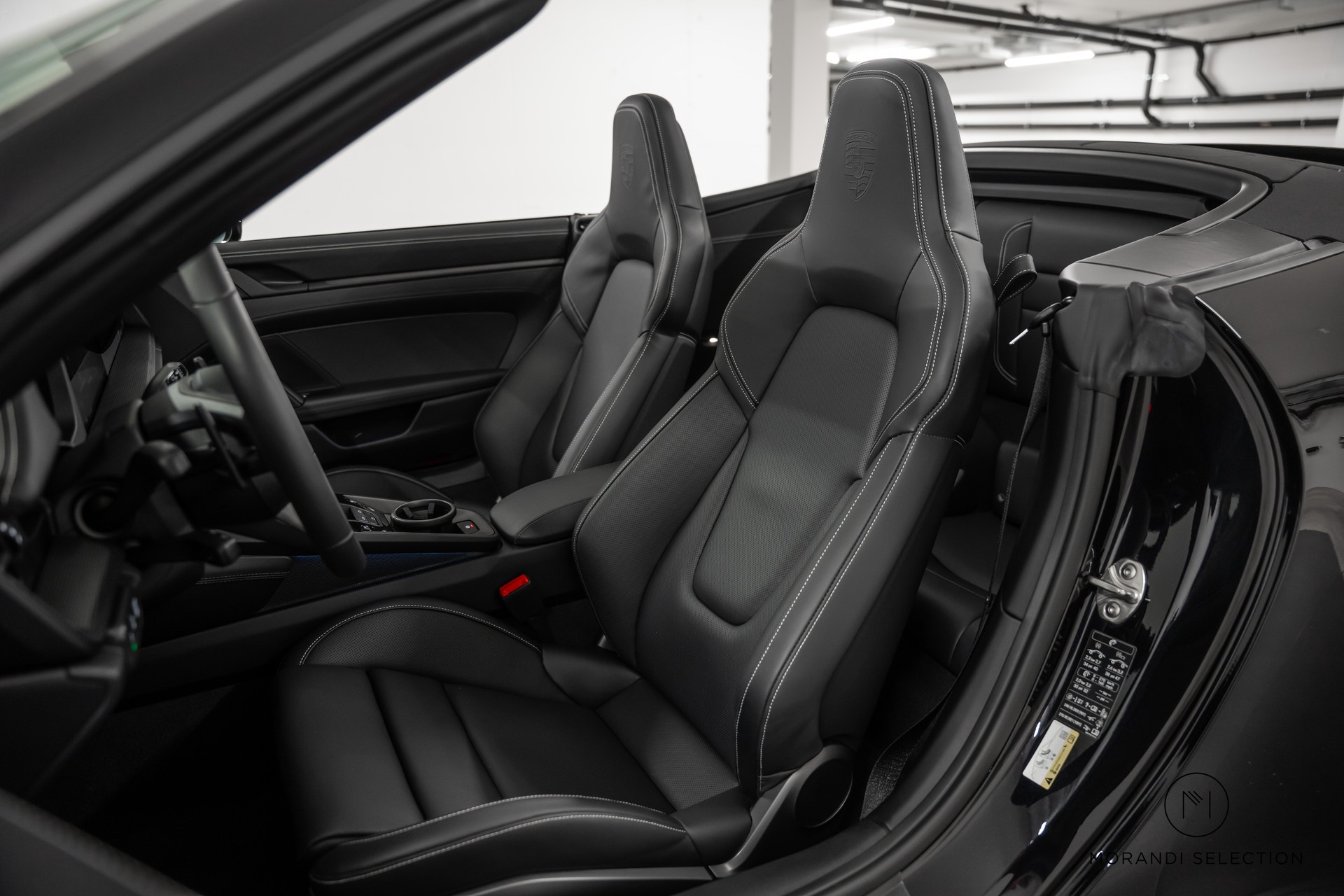 PORSCHE 911 Cabriolet 3.6 Carrera GTS PDK-image-13