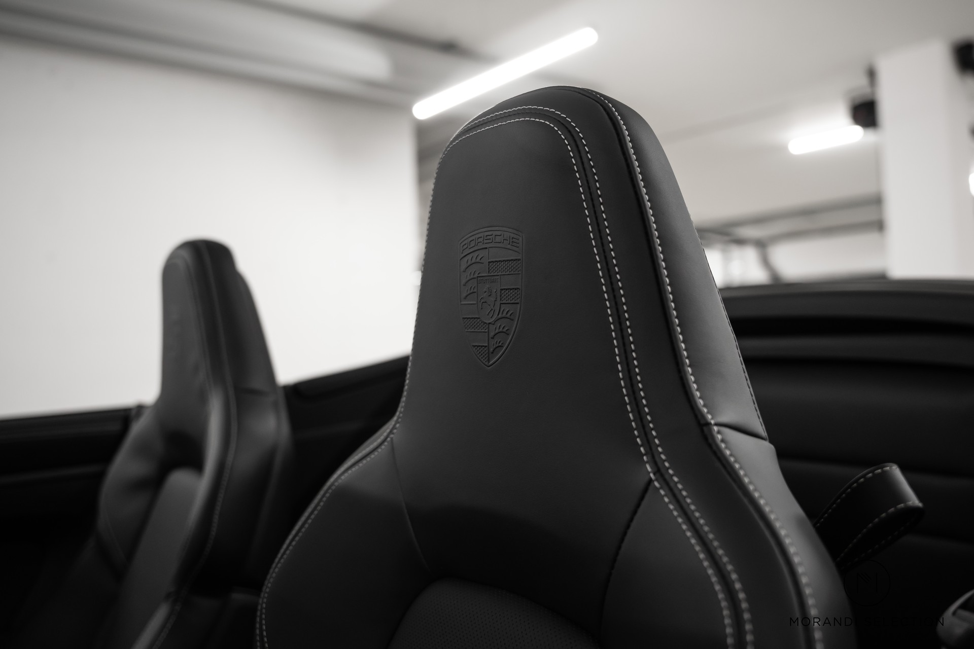PORSCHE 911 Cabriolet 3.6 Carrera GTS PDK-image-16