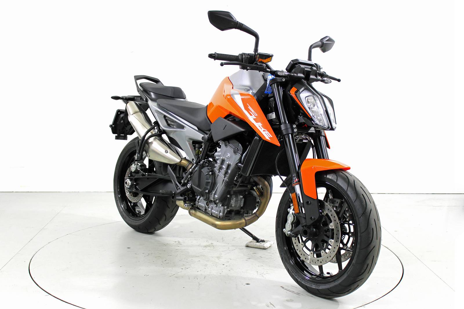 KTM 790 Duke ABS-showroom-element-1