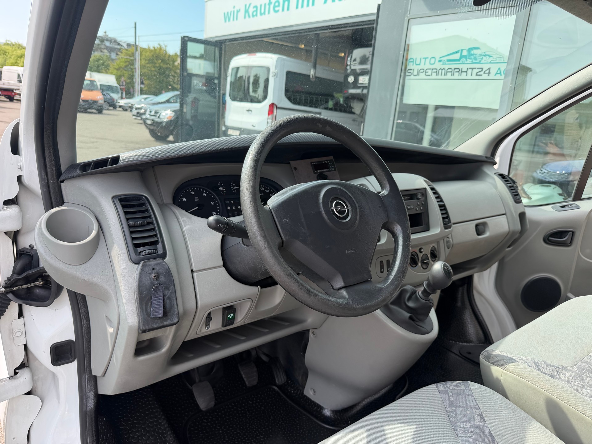 OPEL Vivaro 1.9 CDTI 2.9t-image-14