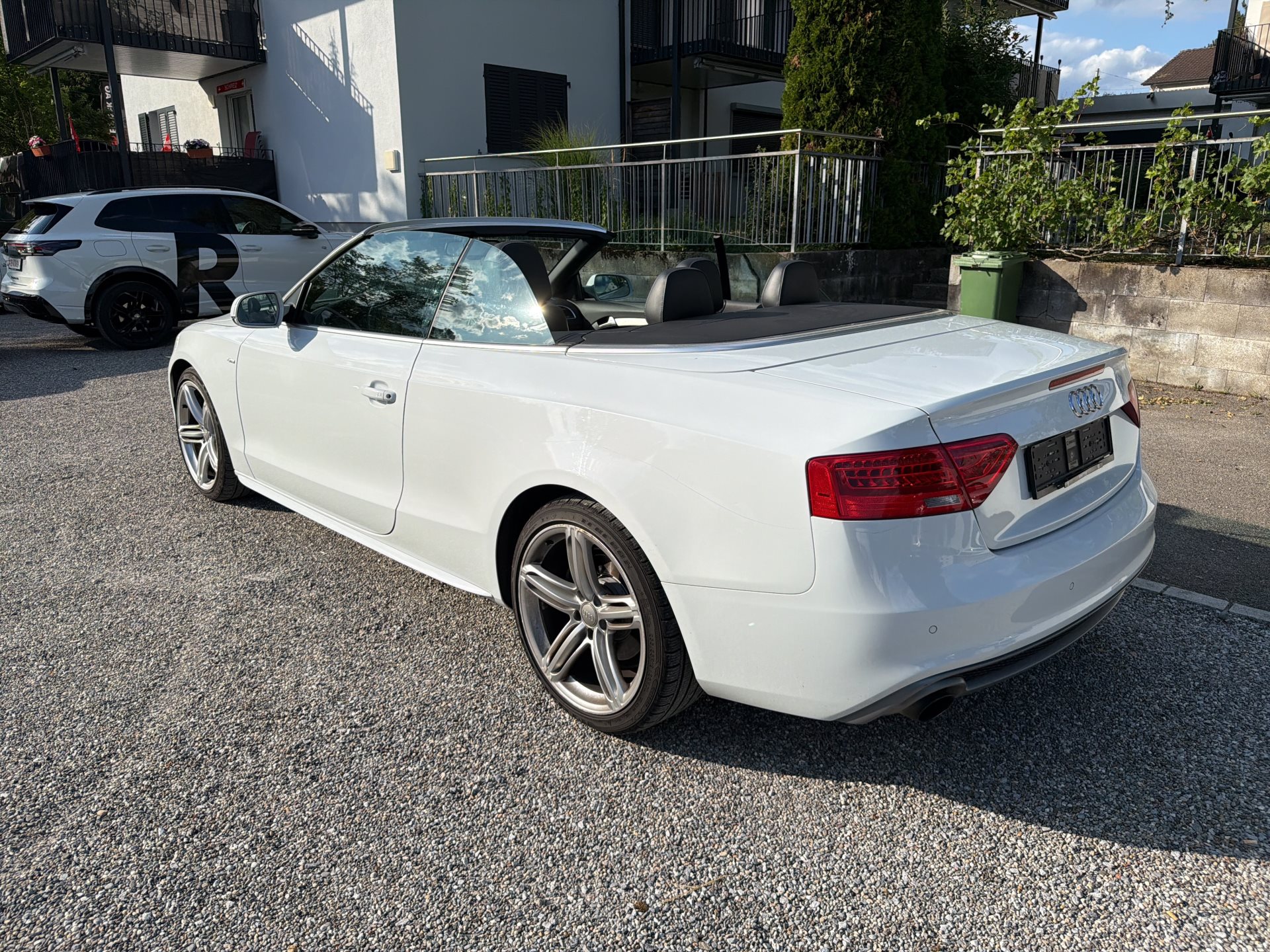 AUDI A5 Cabriolet 1.8 TFSI-image-6