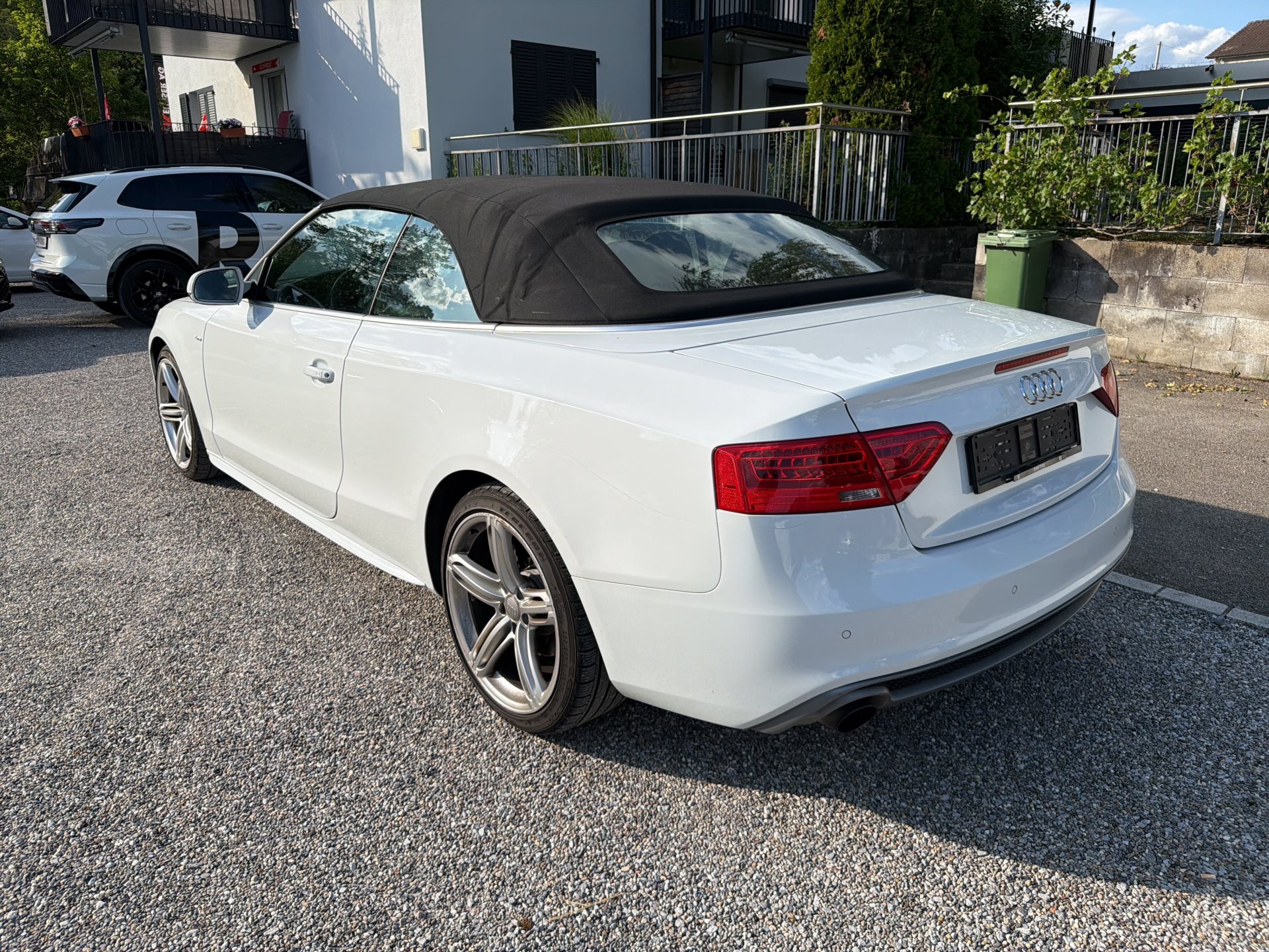 AUDI A5 Cabriolet 1.8 TFSI-image-4