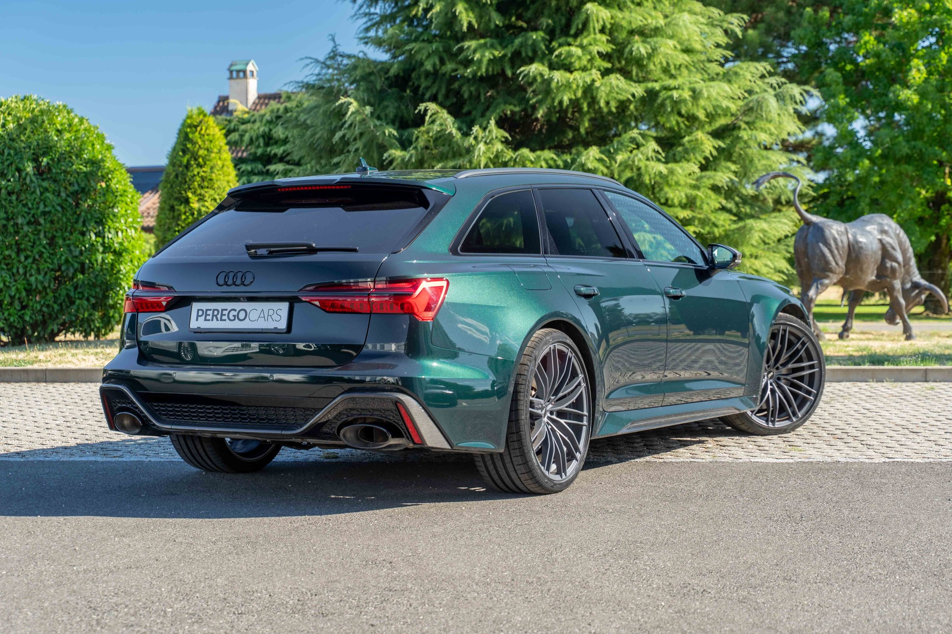 AUDI RS6 Avant 4.0 TFSI V8 quattro-image-5