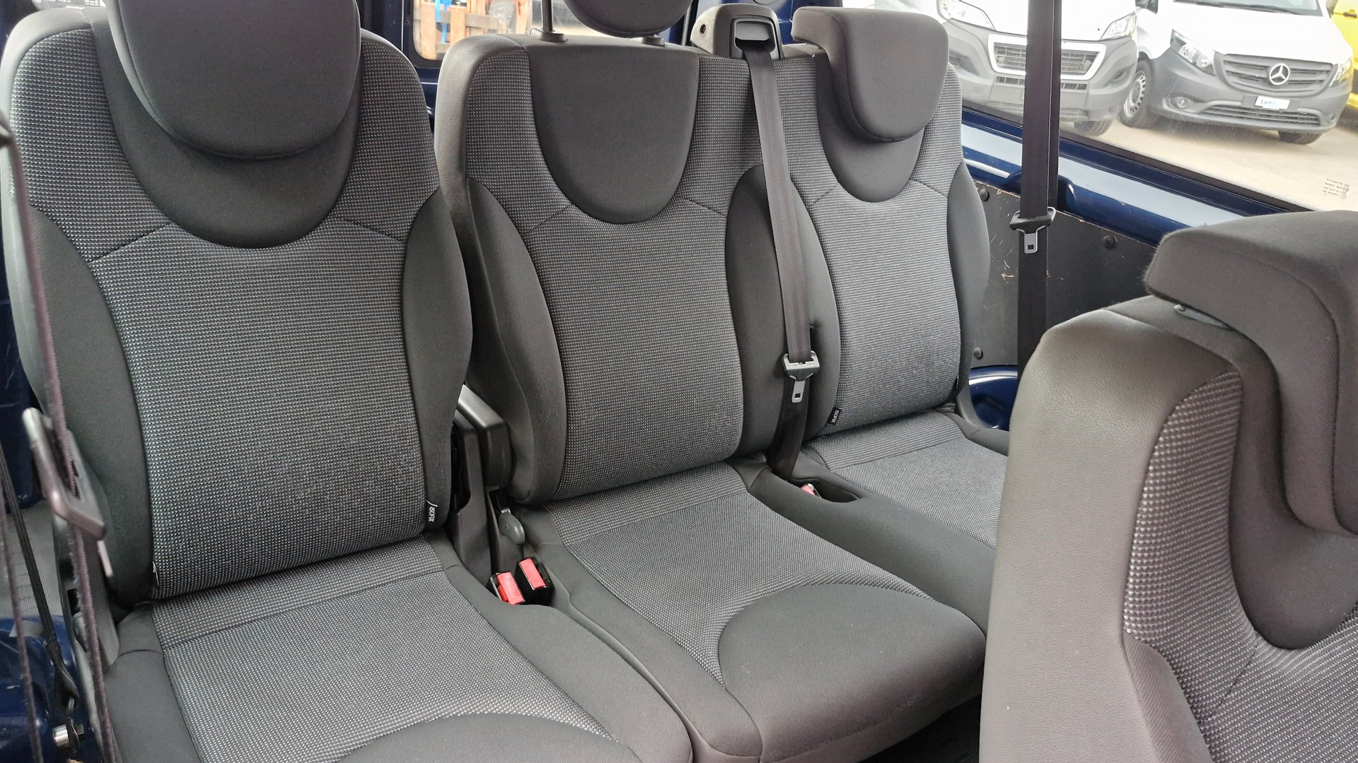 CITROEN Jumpy Kombi L2H1 2.0 HDi 125 9P Attraction-image-13