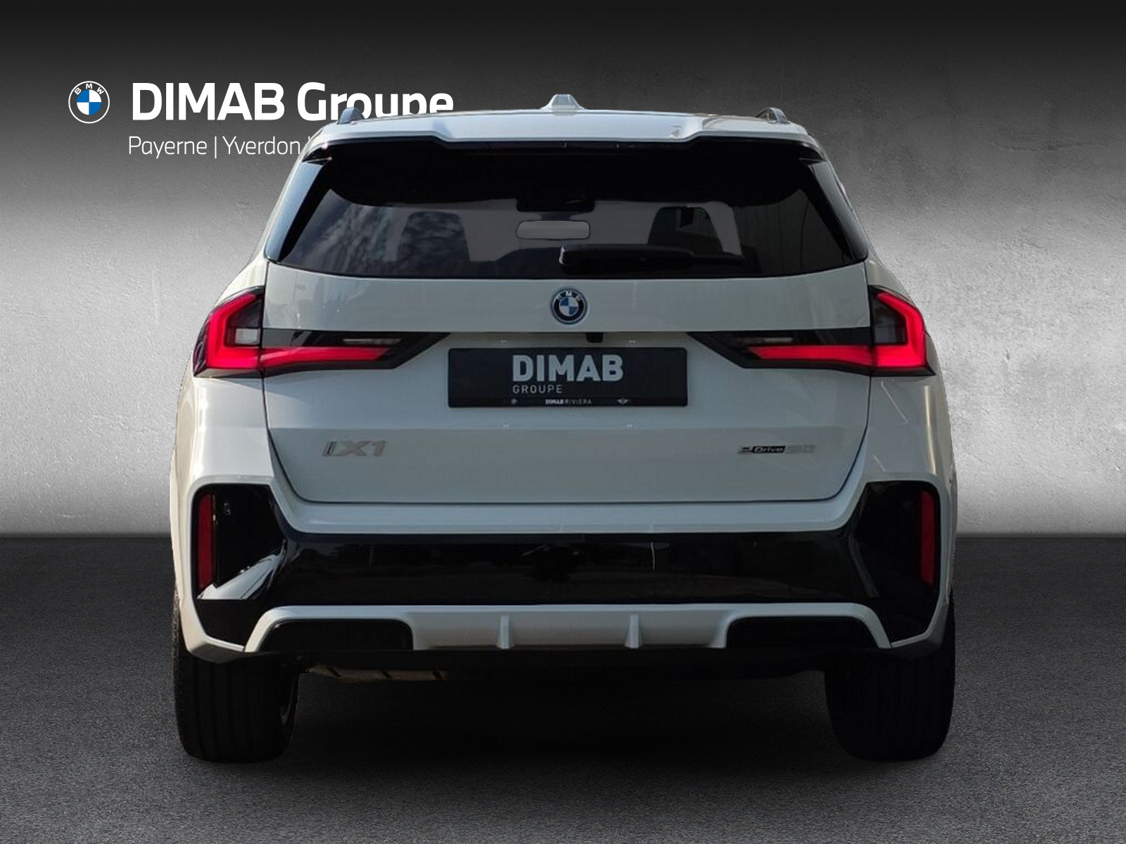 BMW iX1 eDrive 20 Edition M Sport-showroom-element-2