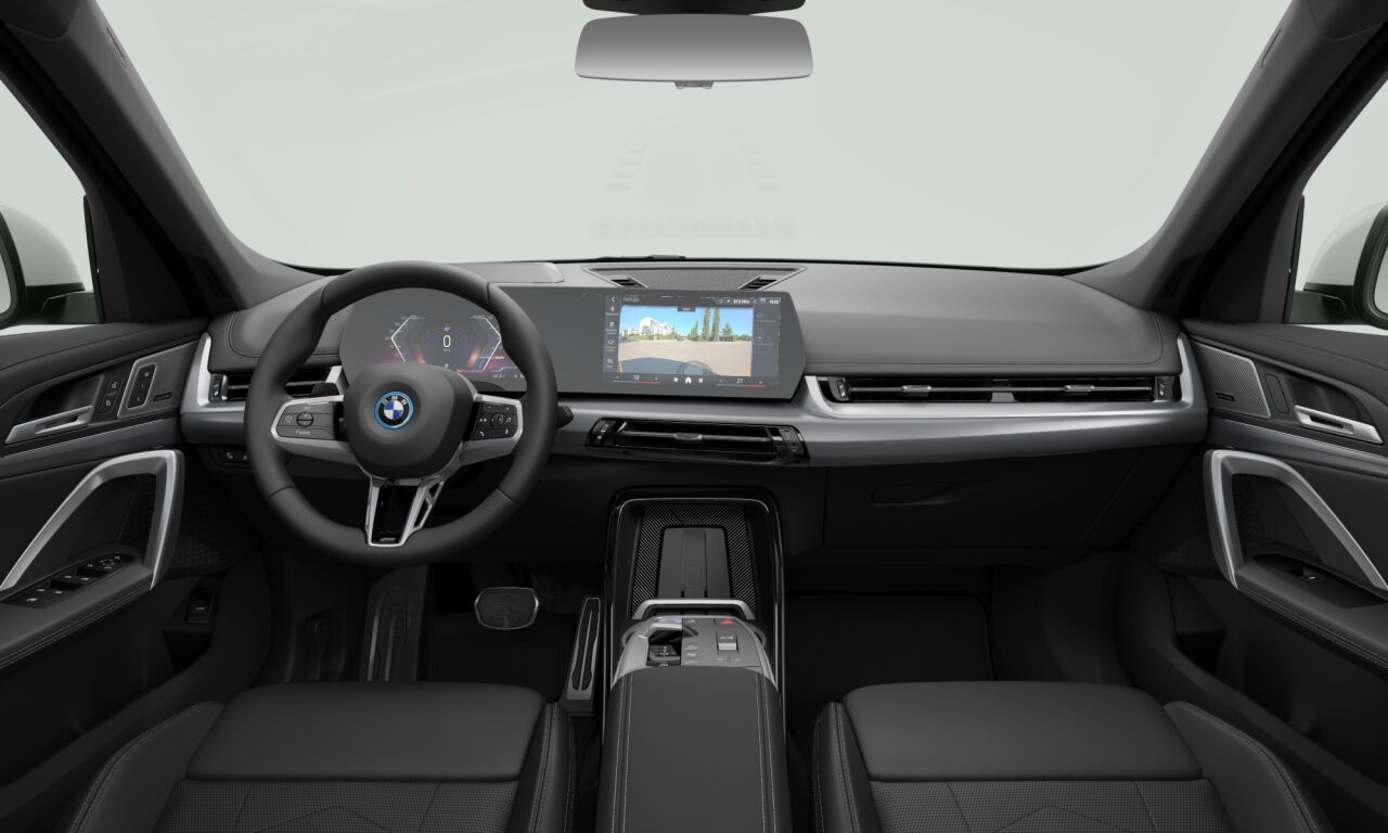 BMW iX1 eDrive 20 Edition M Sport-image-10