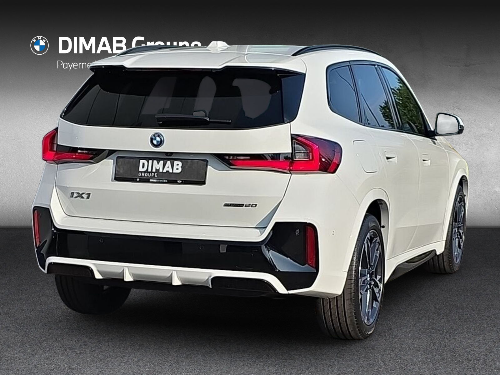 BMW iX1 eDrive 20 Edition M Sport-showroom-element-3
