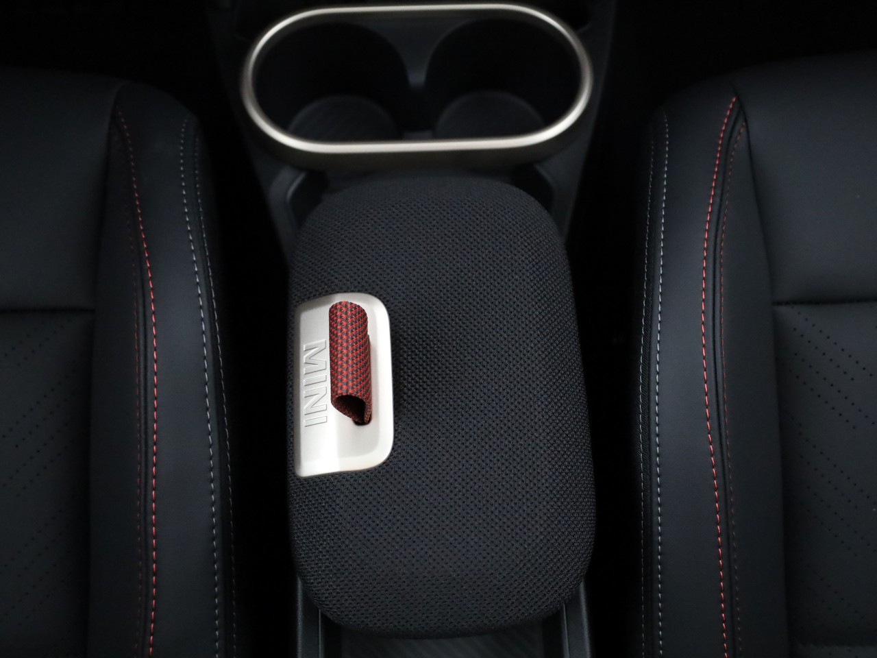 MINI Cooper S DKG-image-16