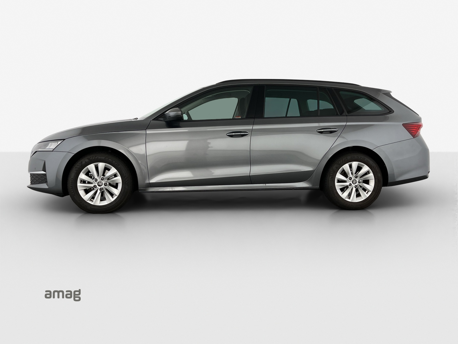 SKODA Octavia Combi 1.5 TSI mHEV DSG Dynamic-image-1