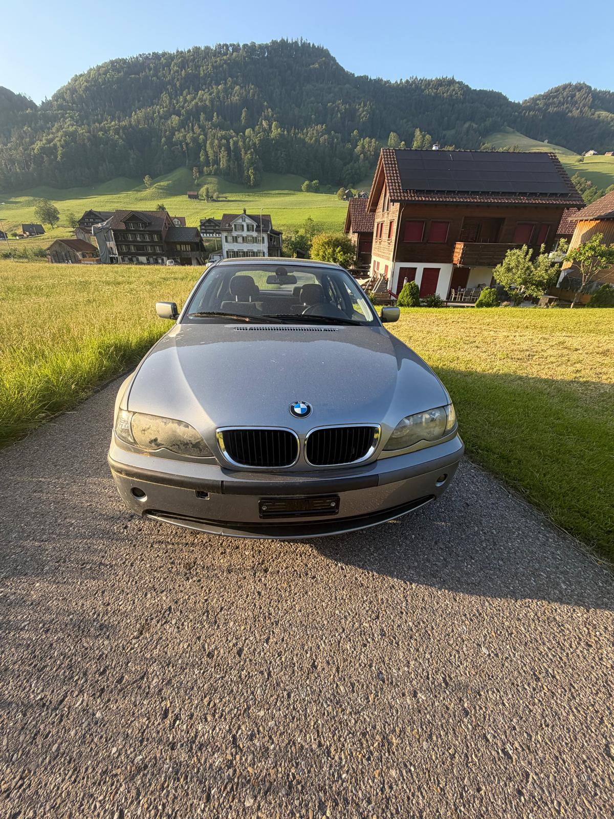 BMW 320d-image-3