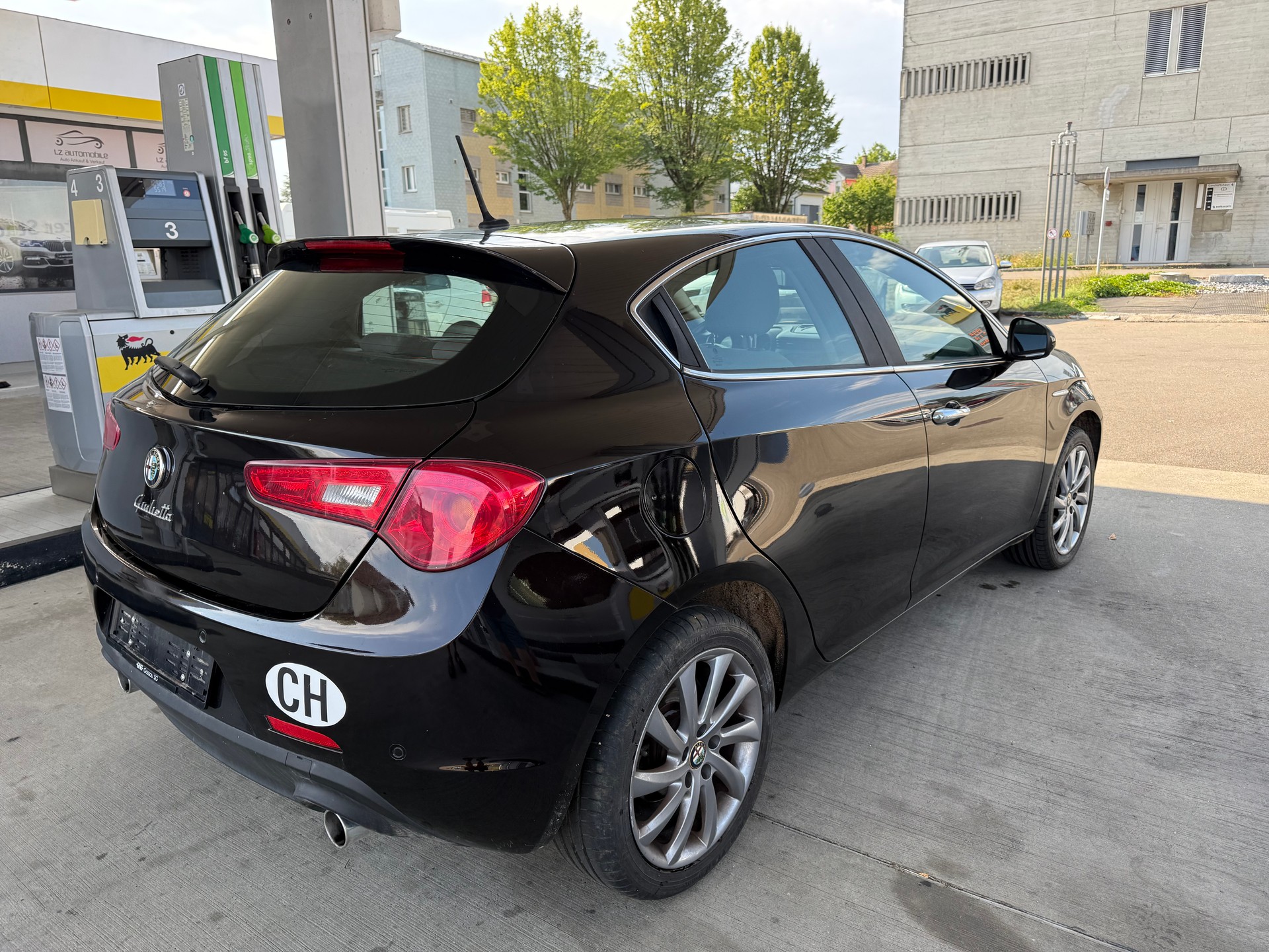 ALFA ROMEO Giulietta 2.0 JTDM Exclusive-image-5