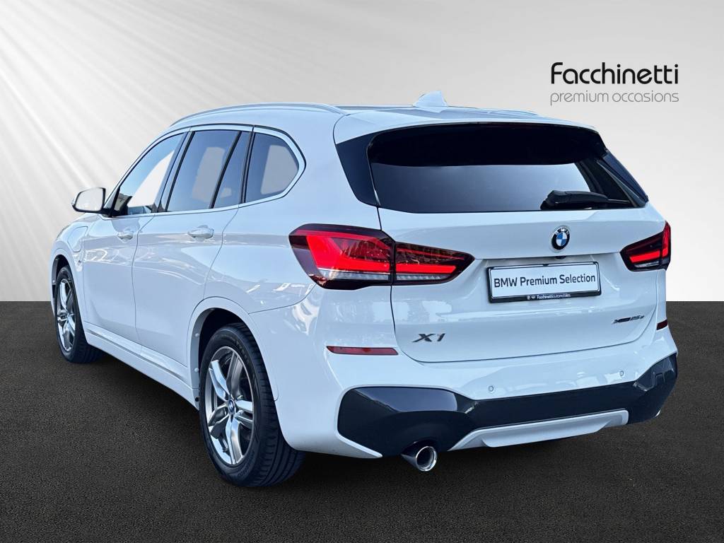BMW X1 xDrive 25e M Sport Steptronic-image-3
