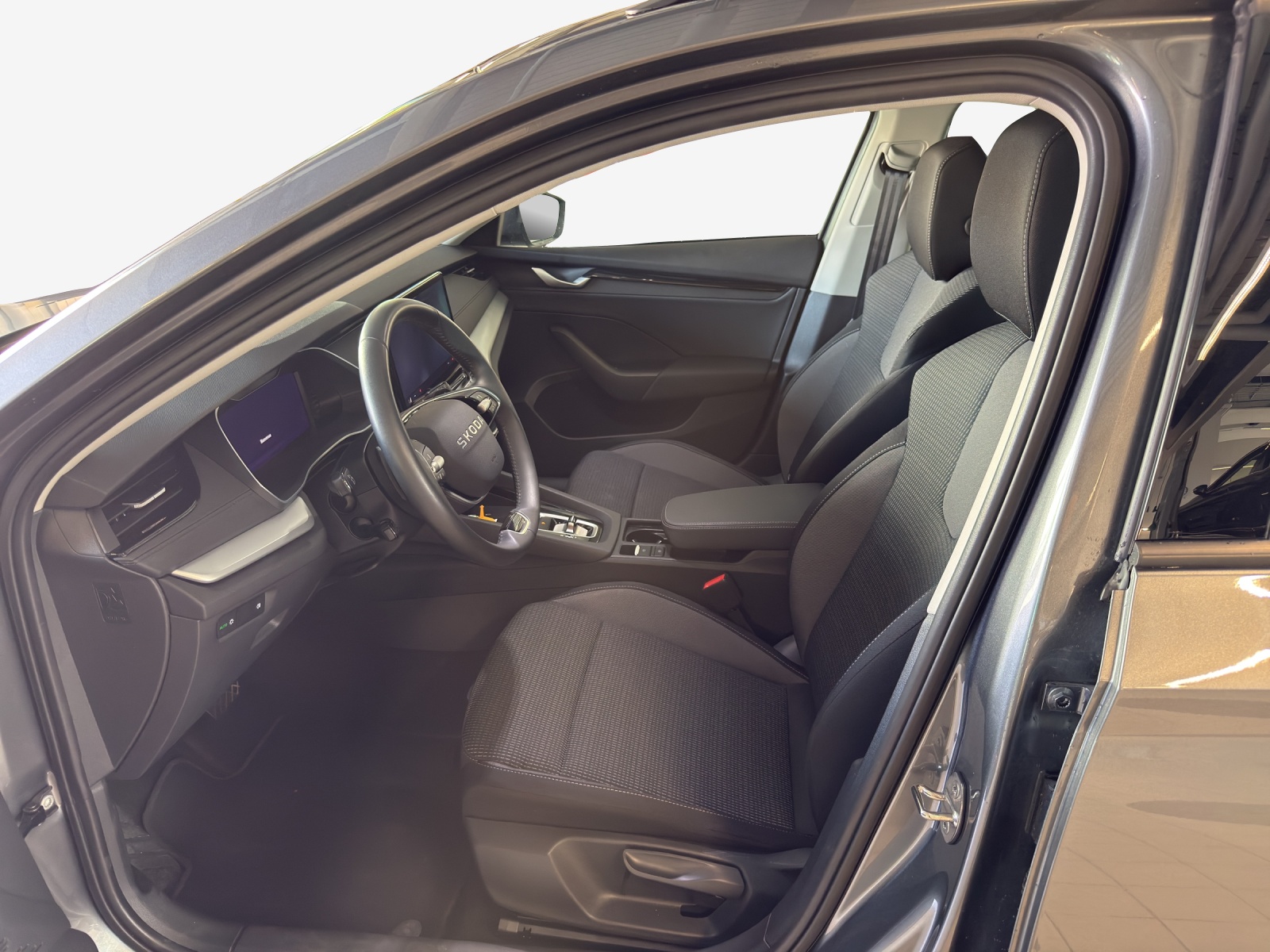 SKODA Octavia Combi 2.0 TDI DSG Selection-image-7