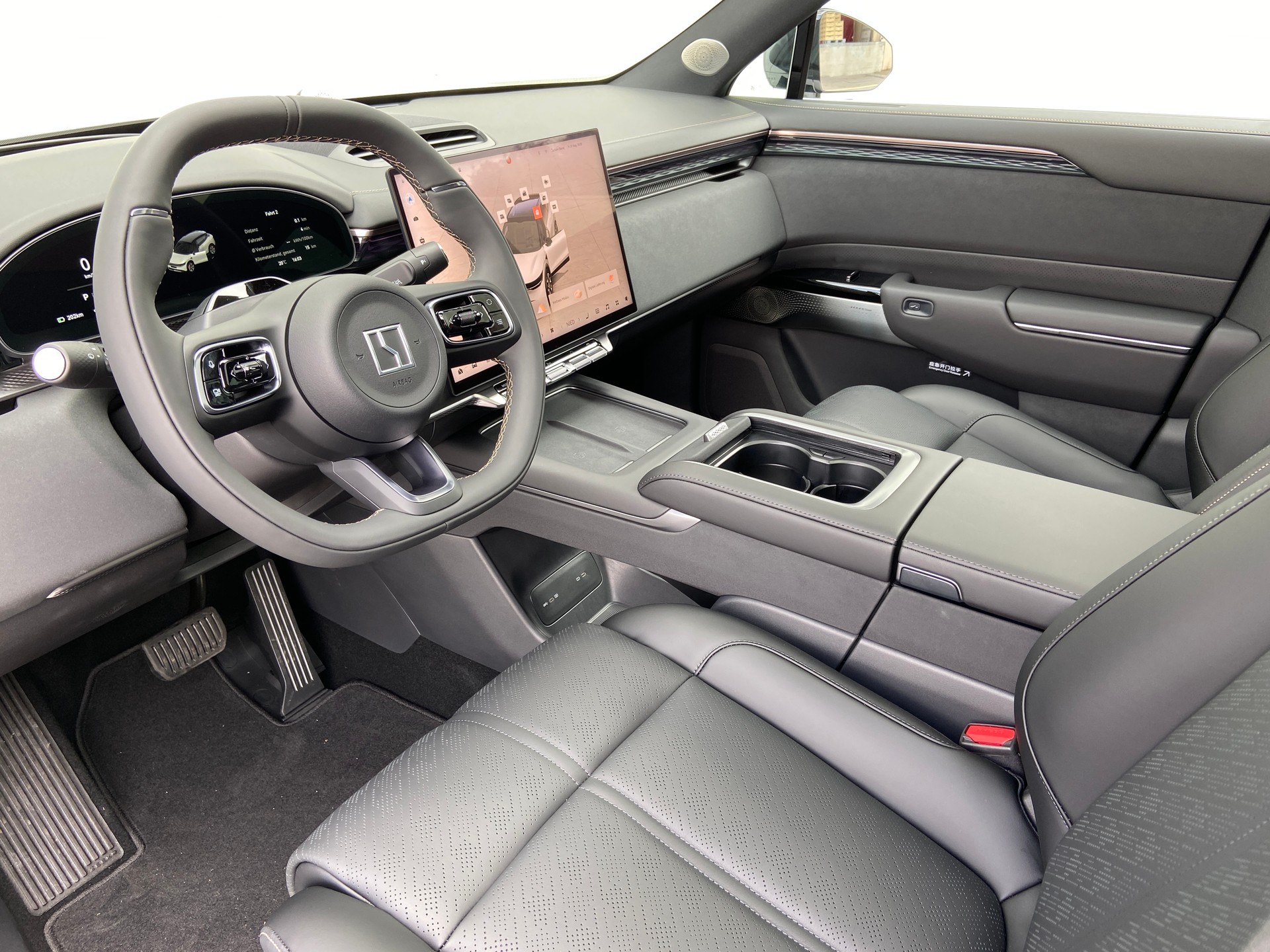 ZEEKR 7X 100kWh Privilege Advanced Comfort Cockpit AWD-image-5