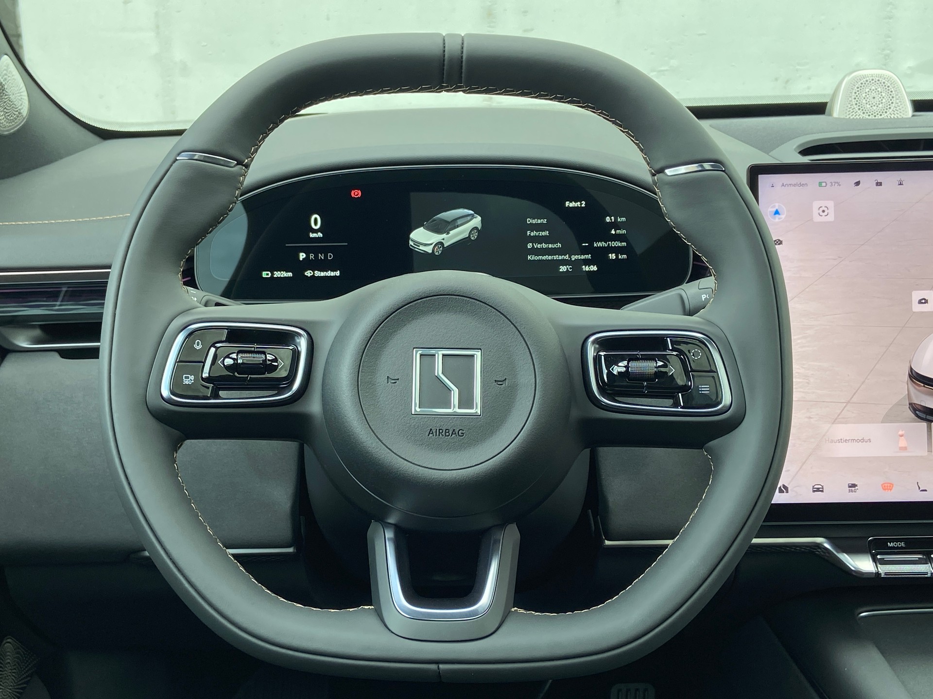 ZEEKR 7X 100kWh Privilege Advanced Comfort Cockpit AWD-image-10