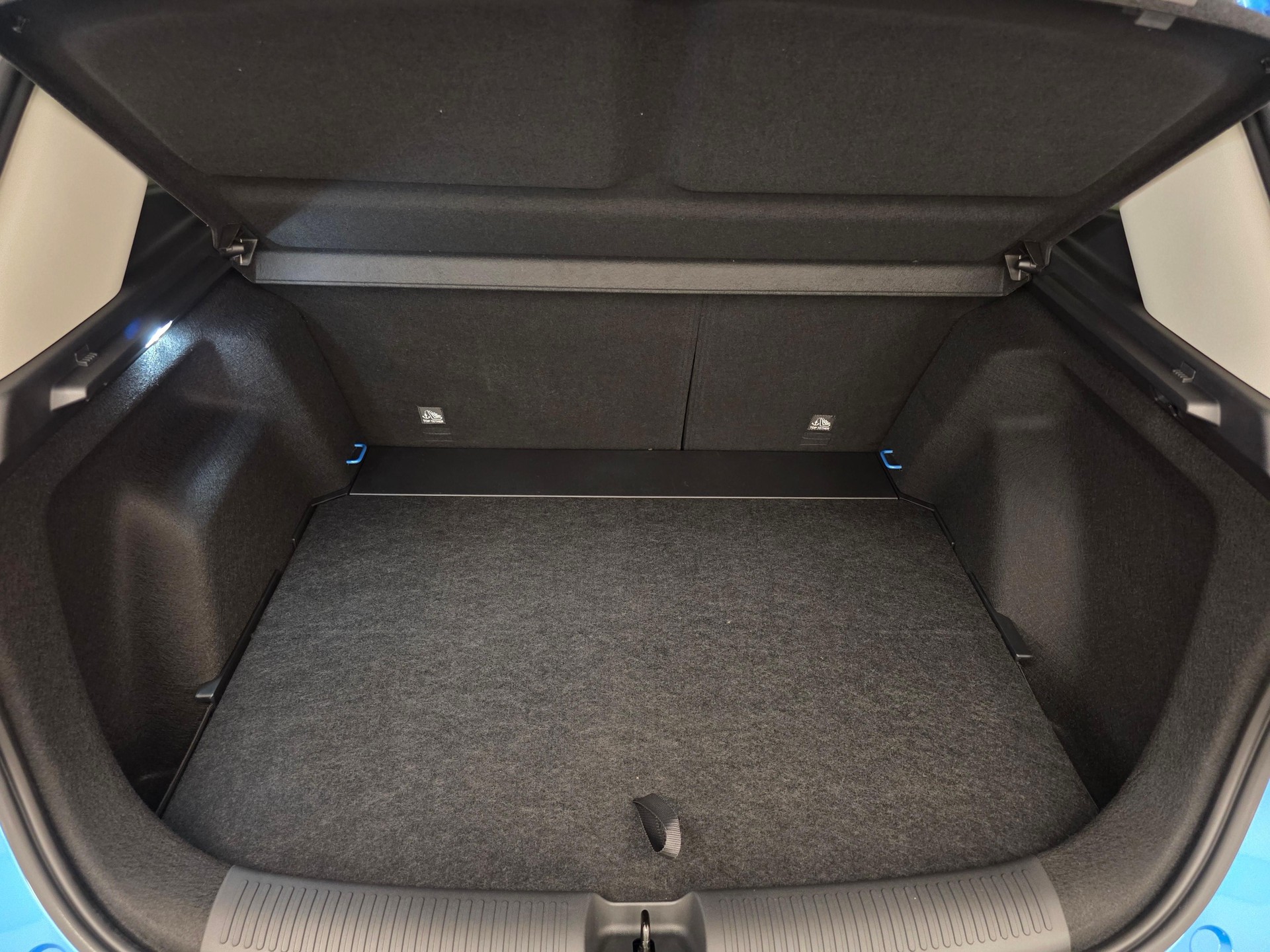 MG ZS 1.5 Hybrid+ Luxury-image-15