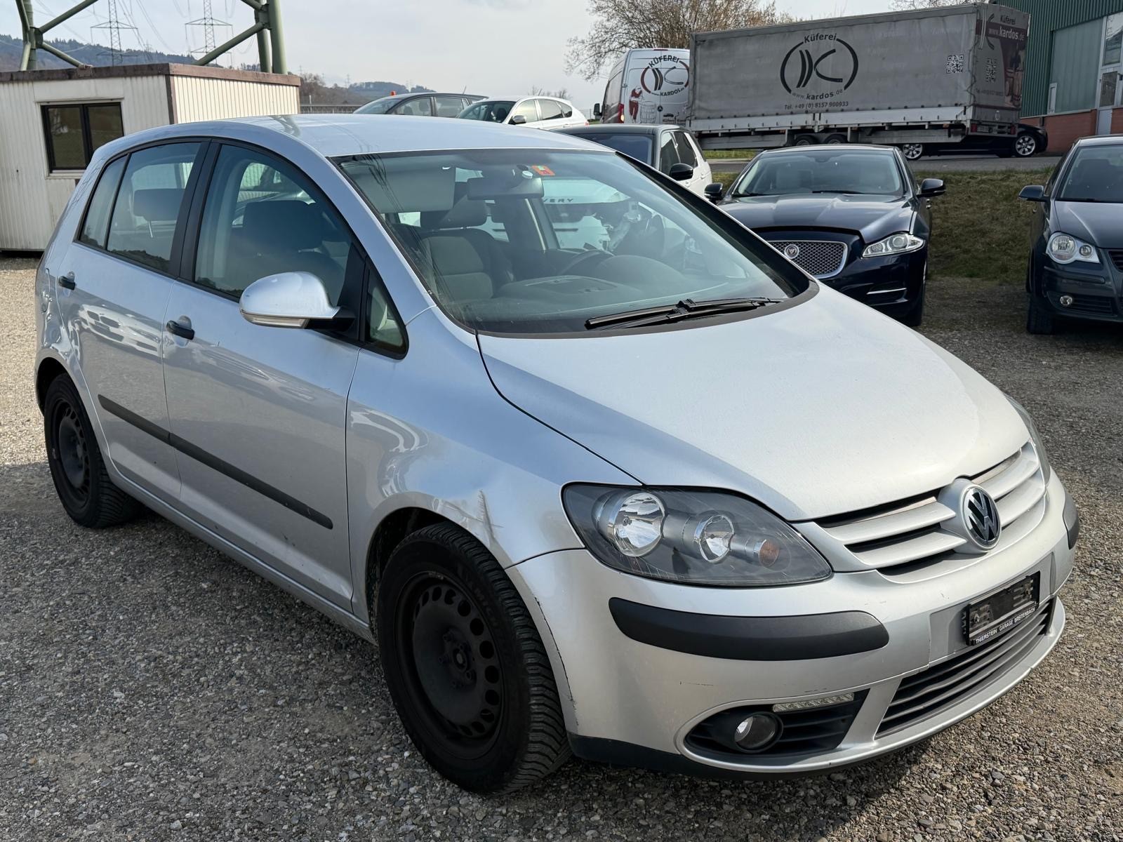 VW Golf Plus 1.6 FSI-image-2