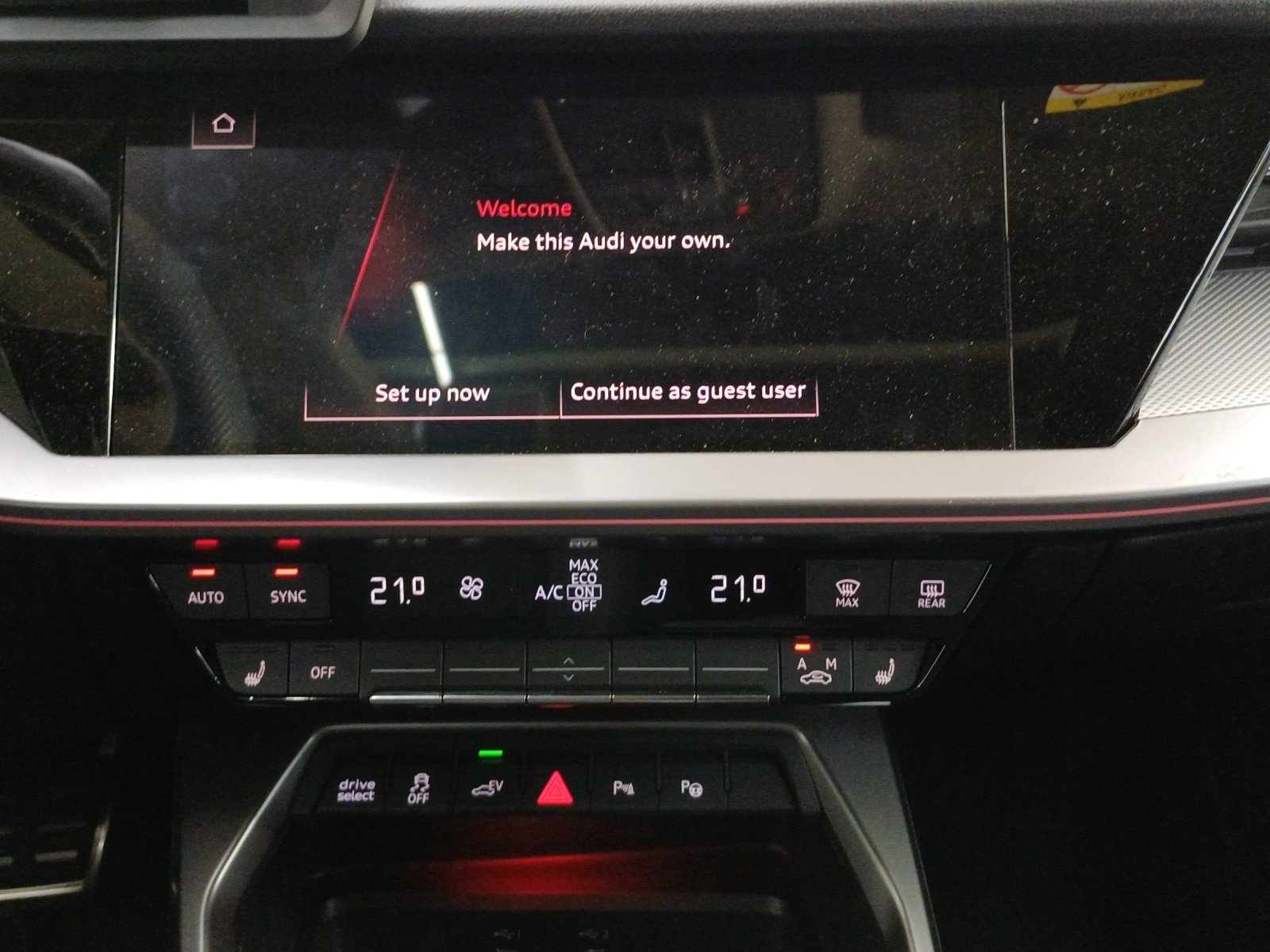 AUDI A3 Sportback 45 TFSI e S line S-tronic-image-10