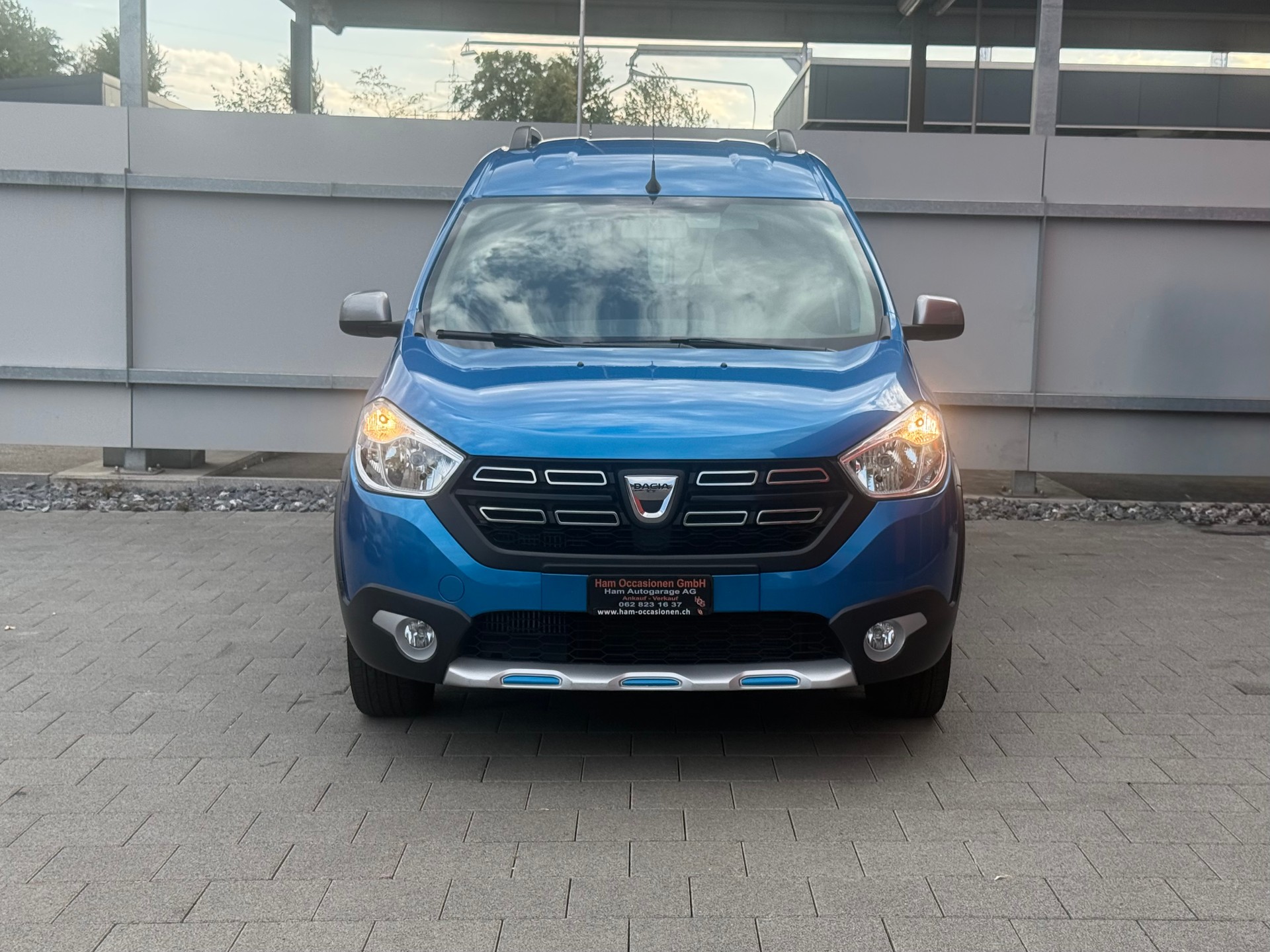 DACIA Dokker 1.2 T Stepway-image-0