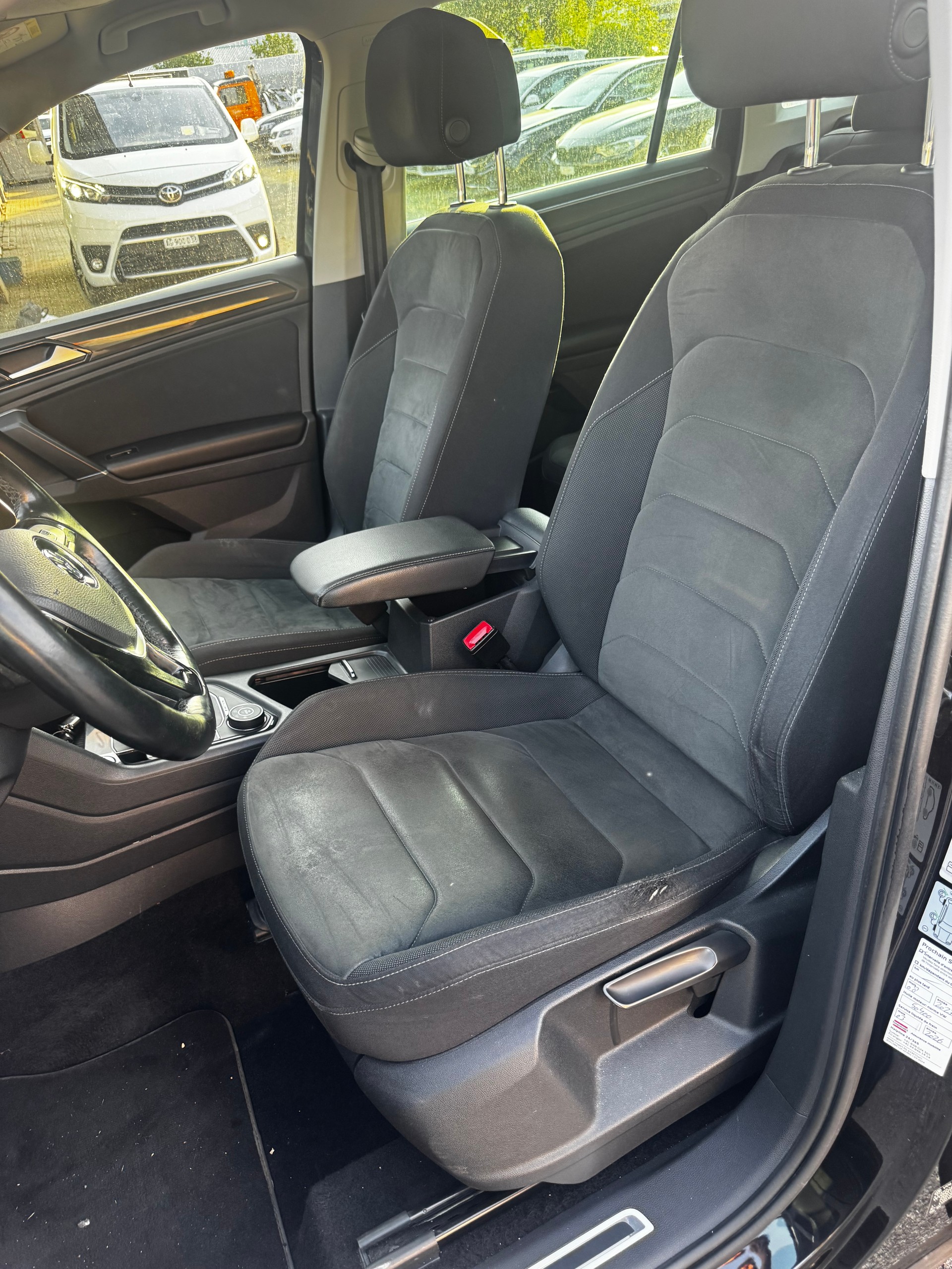 VW Tiguan 2.0TSI Highline 4Motion DSG-image-7