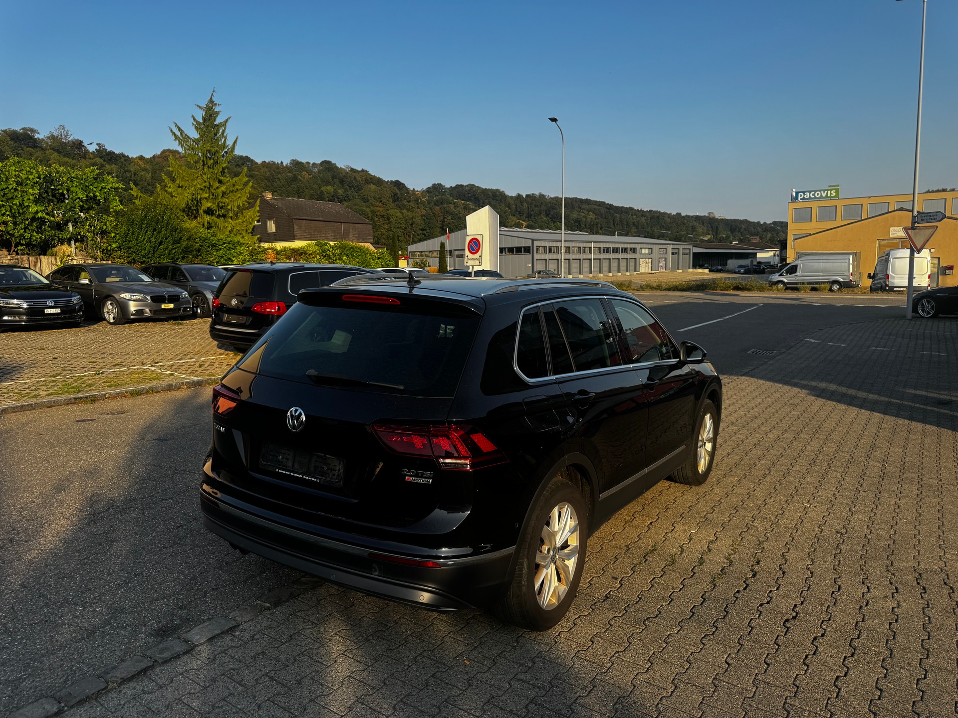 VW Tiguan 2.0TSI Highline 4Motion DSG-image-3