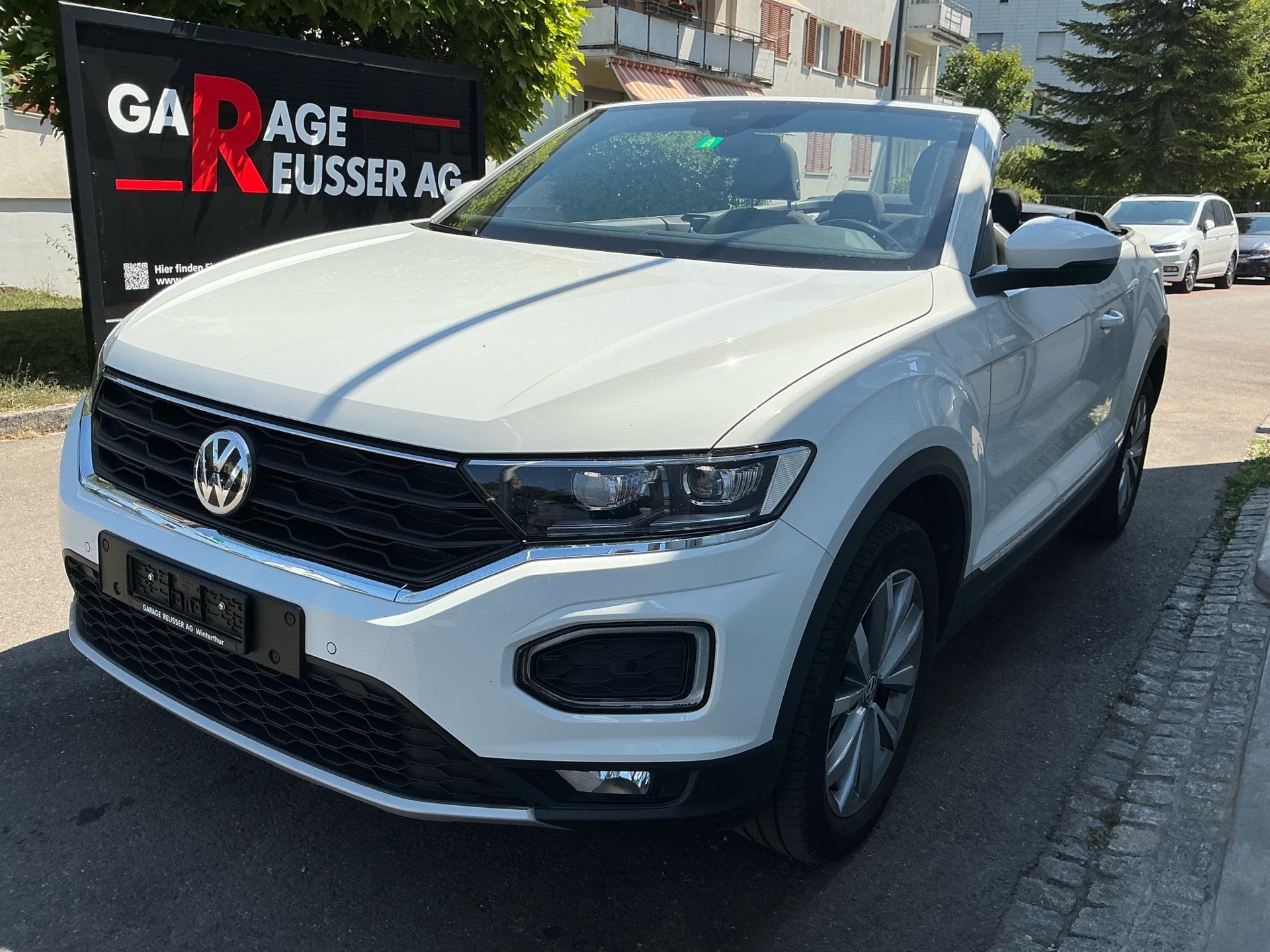 VW T-Roc 1.0 TSI CABRIO *** GEPFLEGTES FAHRZEUG ZUM TOPPREIS ***-image-0