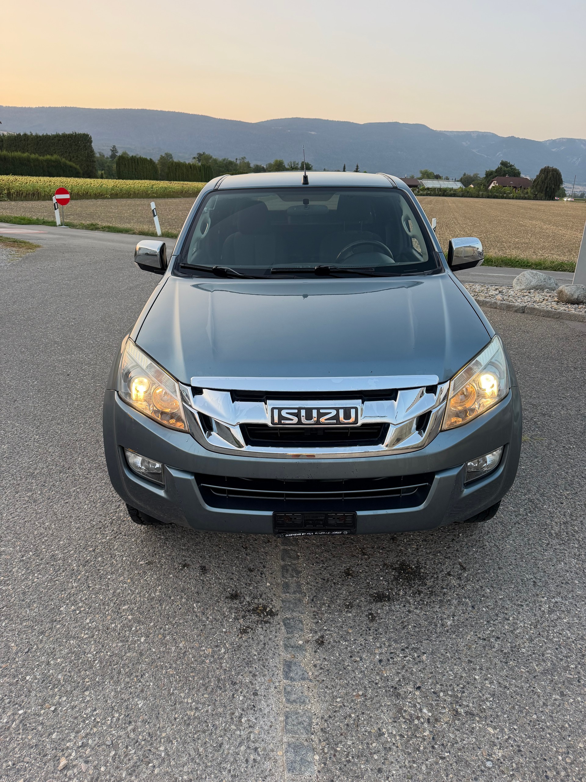 ISUZU D-MAX 2.5 SpaceCab Solar 4x4 A-image-5