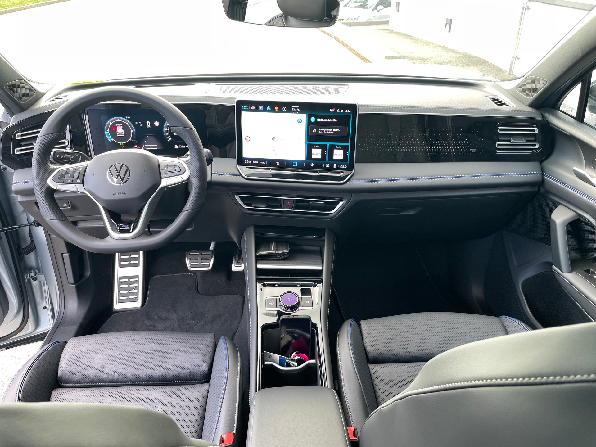 VW Tiguan 2.0 TDI SCR R-Line 4Motion DSG-image-20