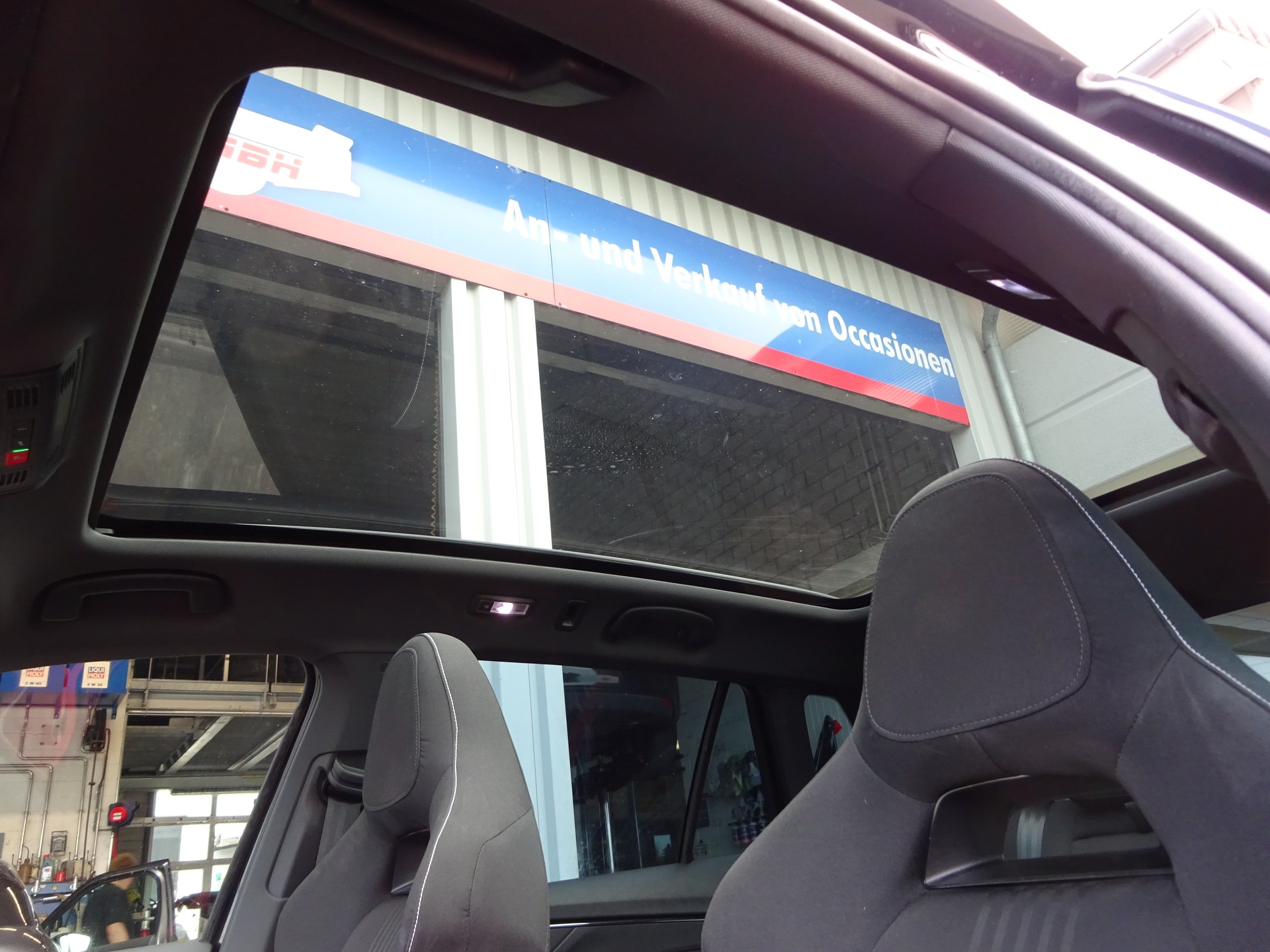 SKODA Kamiq 1.5 TSI ACT Monte Carlo DSG-image-11