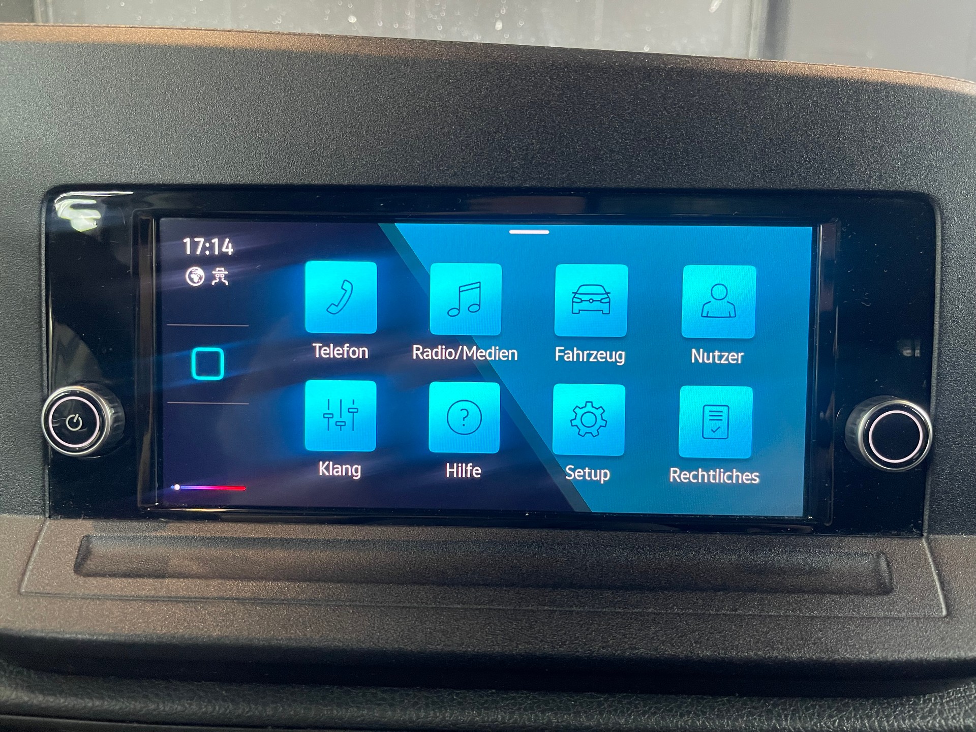 VW Caddy Cargo 2.0TDI 4Motion-image-15