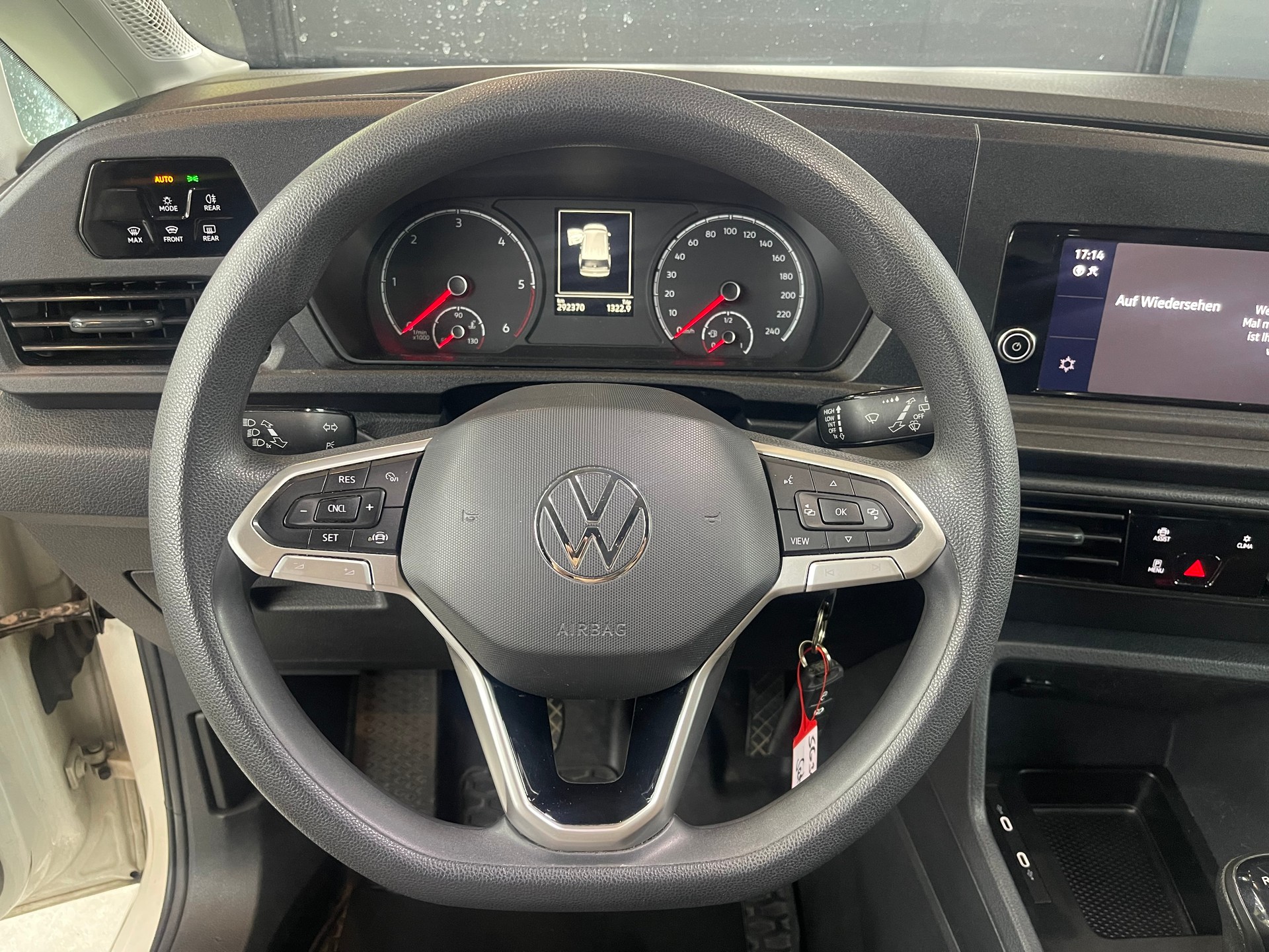 VW Caddy Cargo 2.0TDI 4Motion-image-12