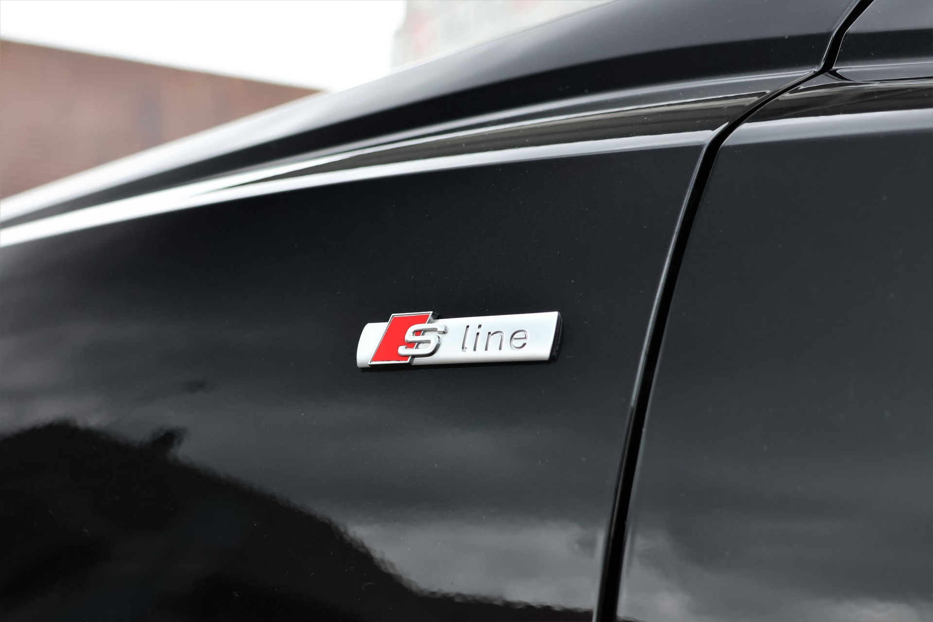 AUDI Q3 Sportback 40 TDI S line Attraction quattro S-tronic (CH)-image-8
