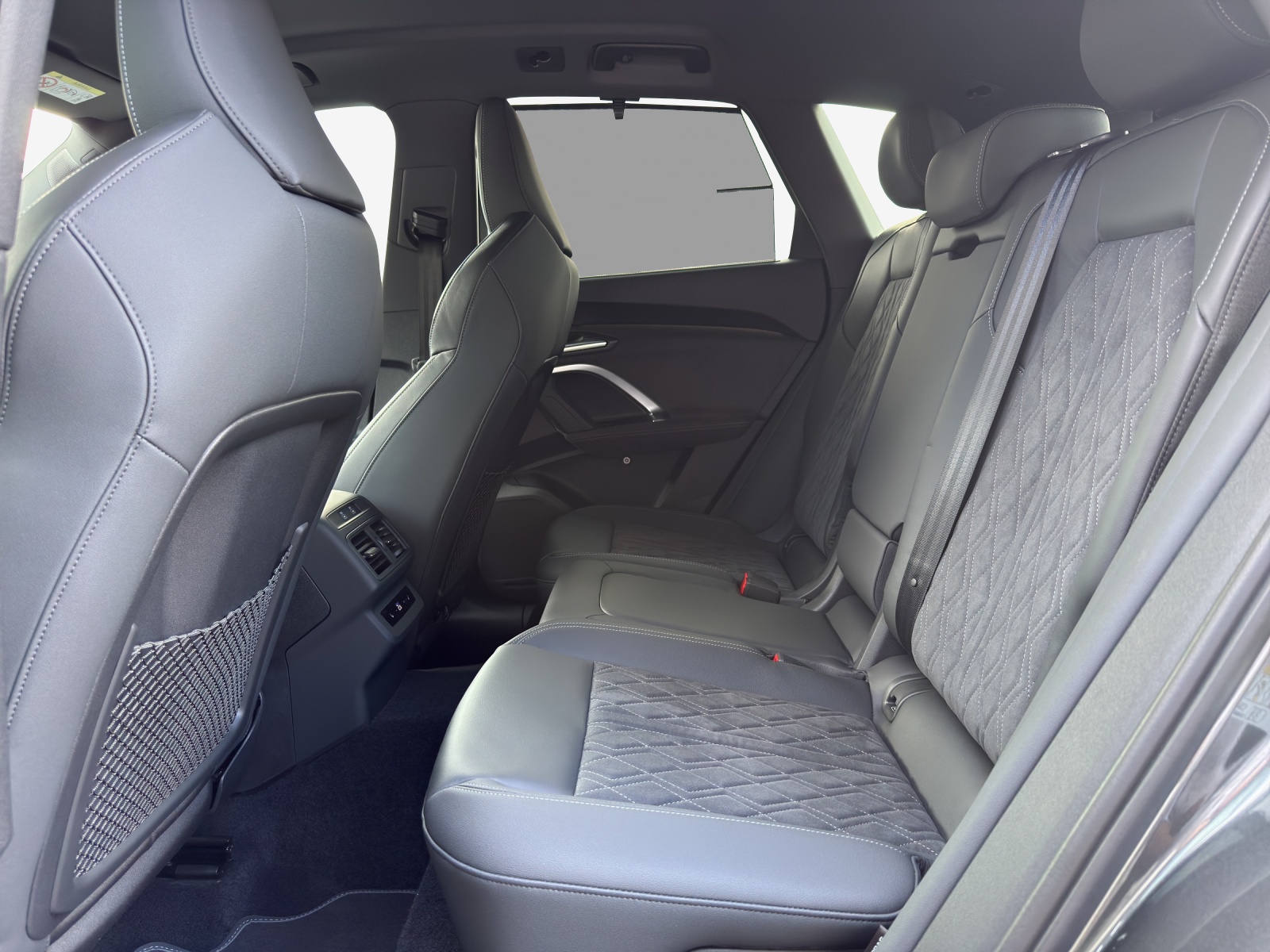 AUDI Q5 TDI quattro 150 kW S-tronic-image-10