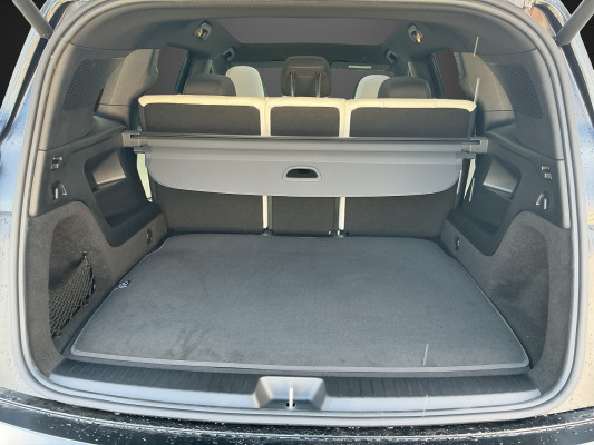 MERCEDES-BENZ GLB 200 4Matic 8G-Tronic-image-11