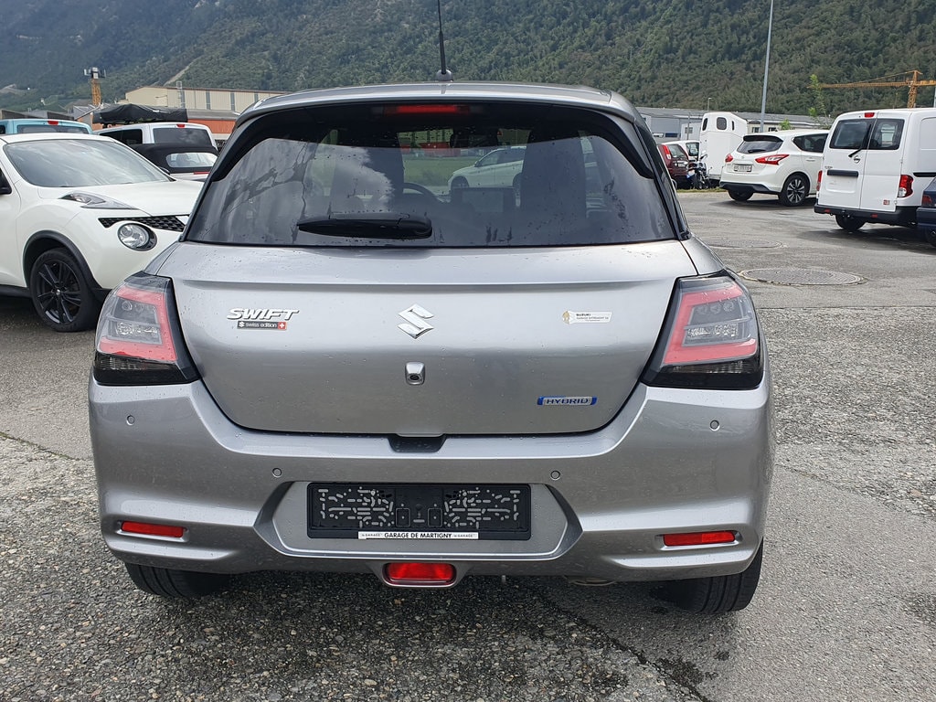 SUZUKI Swift 1.2 1st Edition Hybrid 4x4-image-7