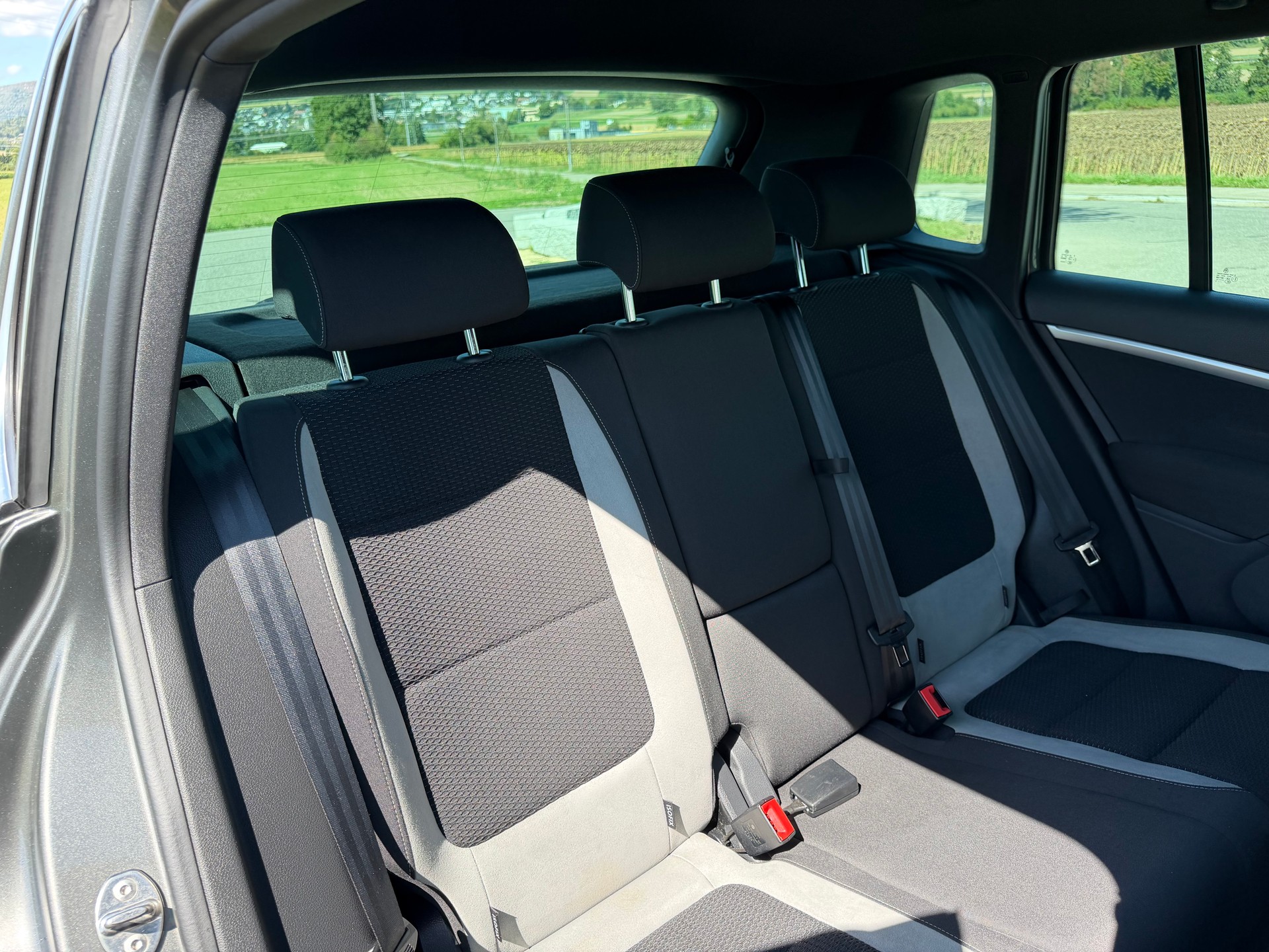 VW Tiguan 2.0 TSI Cup R-Line 4Motion-image-21