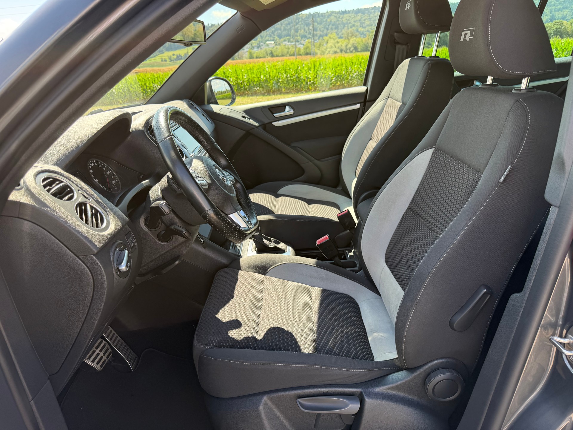 VW Tiguan 2.0 TSI Cup R-Line 4Motion-image-16