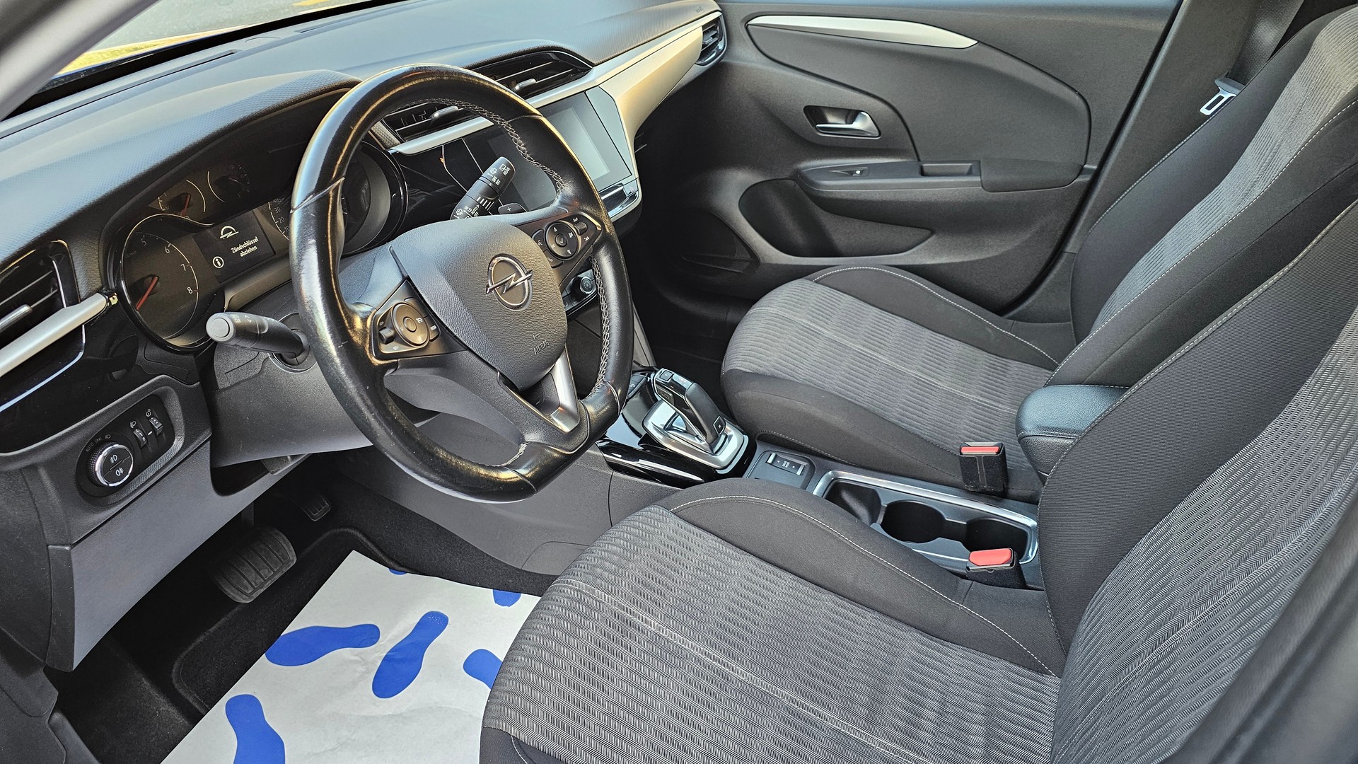 OPEL Corsa 1.2 TP Edition-image-9