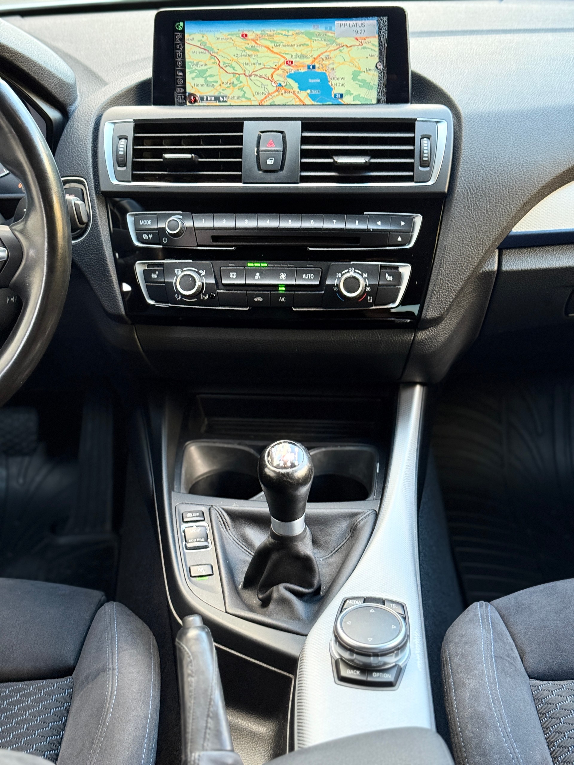 BMW 118d xDrive M Sport-image-10