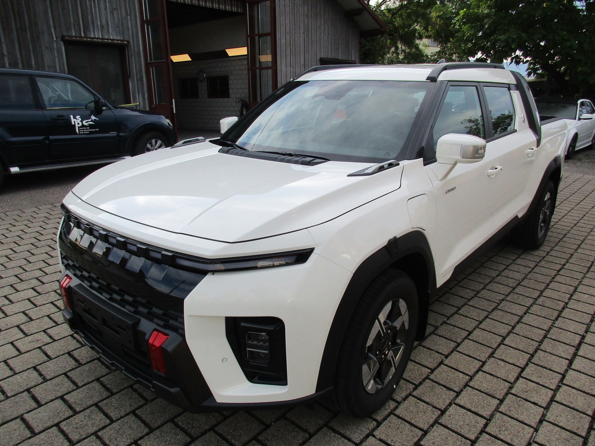 KGM-SsangYong Musso 80,6 kWh Platinum 4WD-image-0