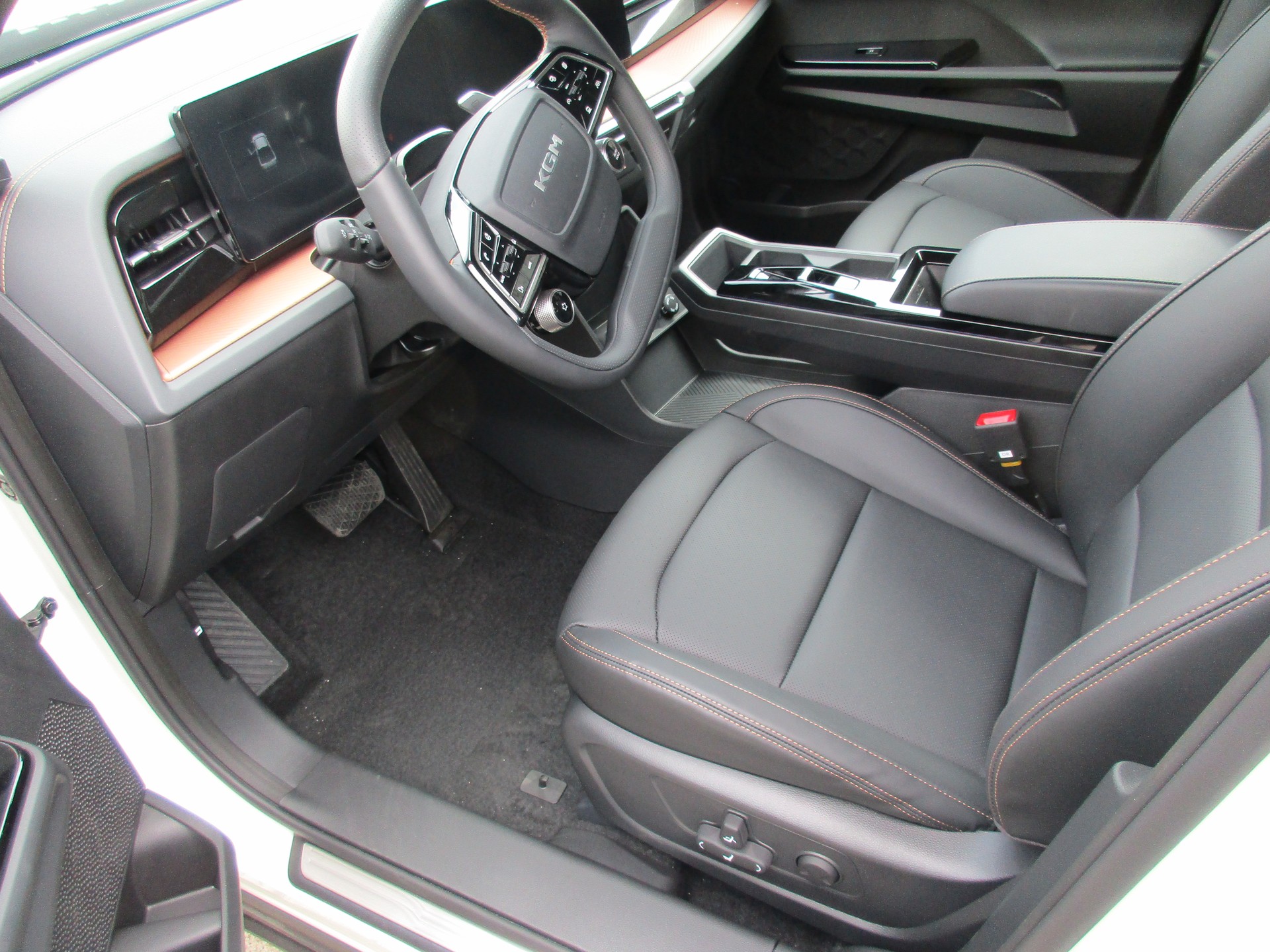 KGM-SsangYong Musso 80,6 kWh Platinum 4WD-image-6