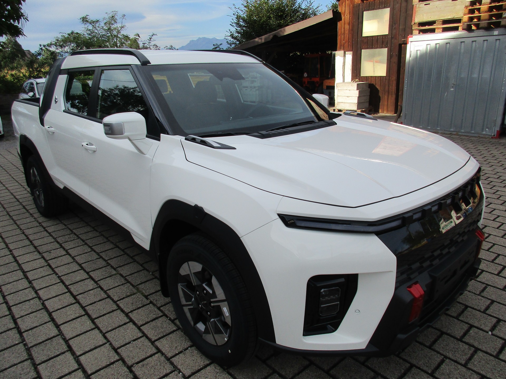 KGM-SsangYong Musso 80,6 kWh Platinum 4WD-image-3