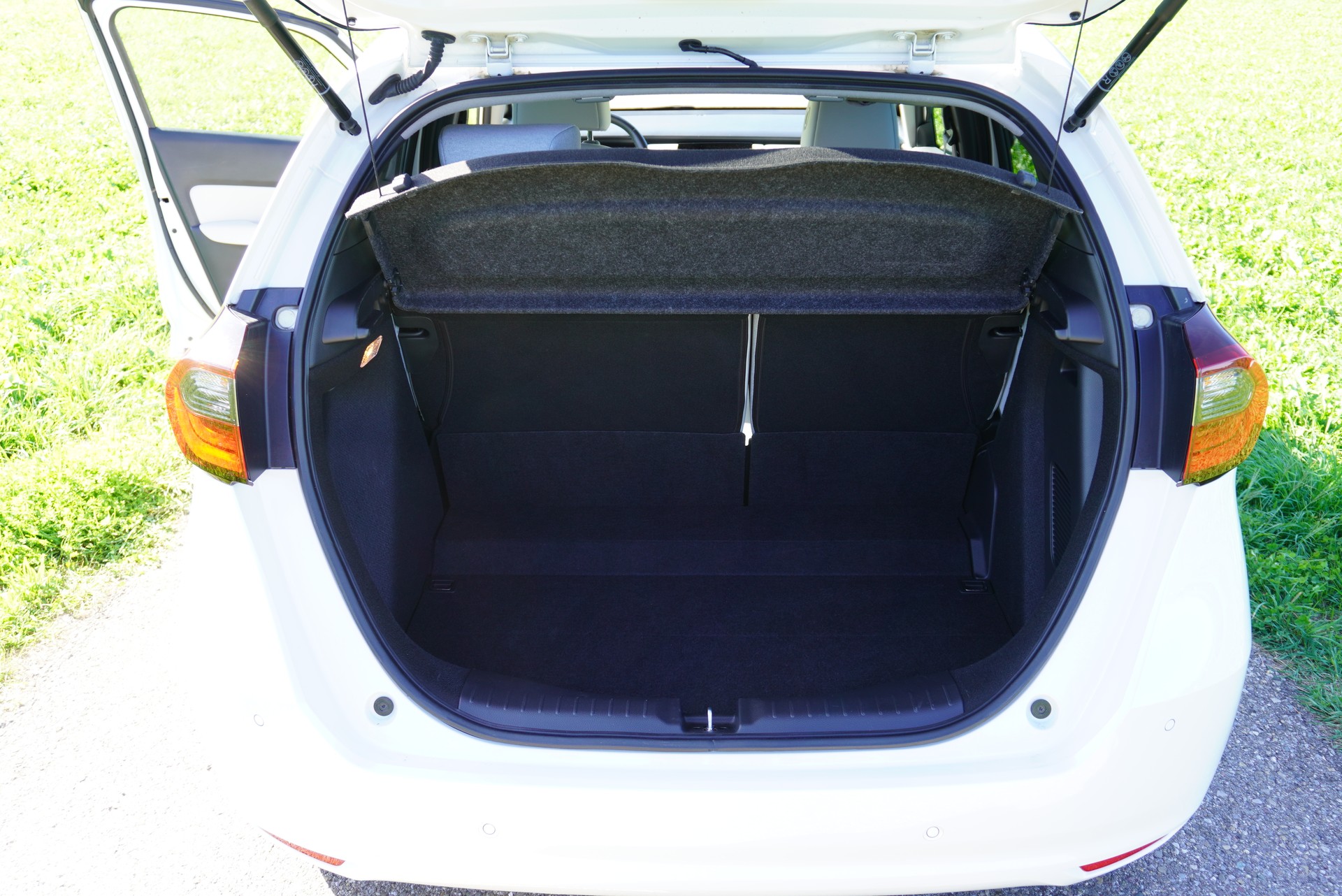 HONDA Jazz 1.5i-MMD Executive E-CVT-image-10