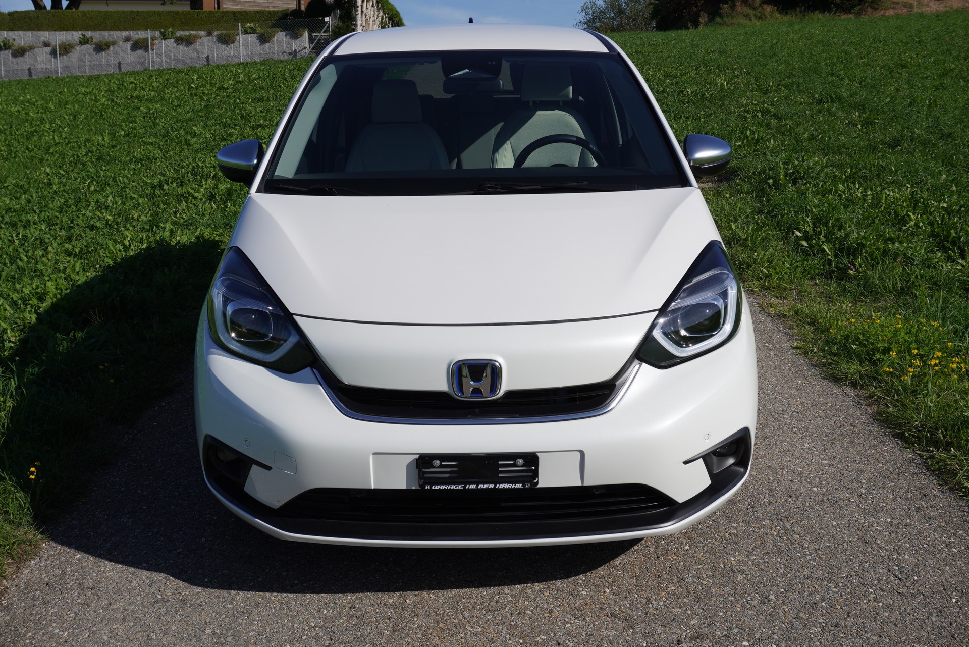 HONDA Jazz 1.5i-MMD Executive E-CVT-image-1