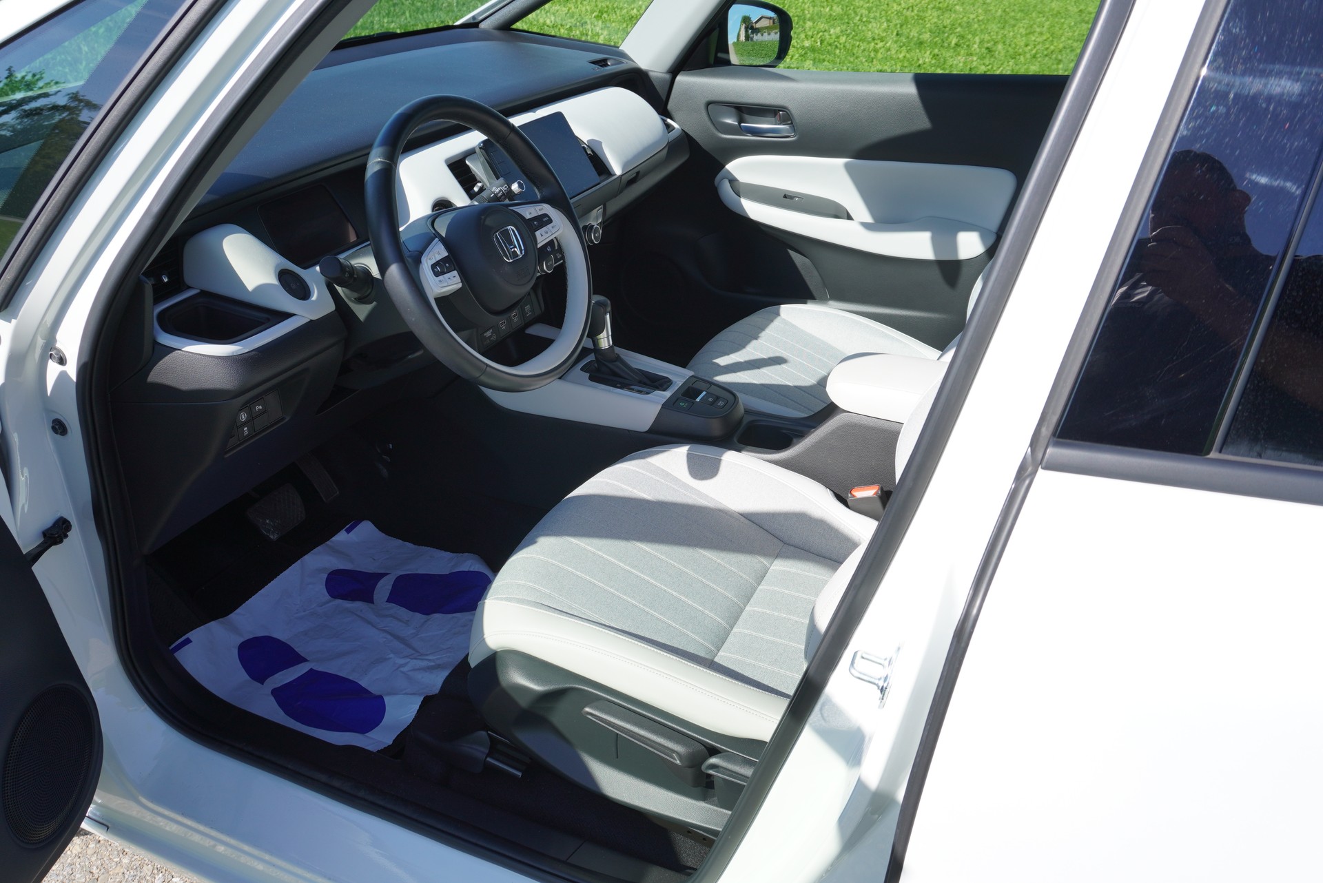 HONDA Jazz 1.5i-MMD Executive E-CVT-image-8