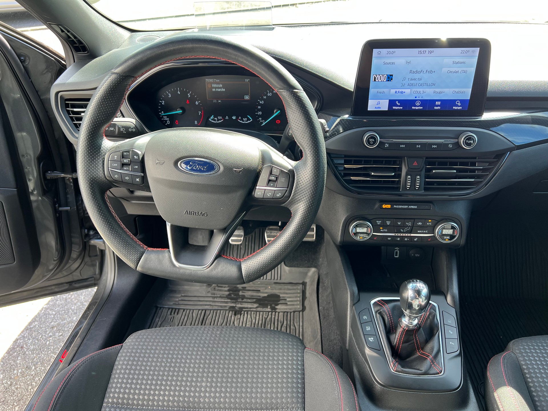 FORD Focus 1.0 SCTi ST Line-image-5