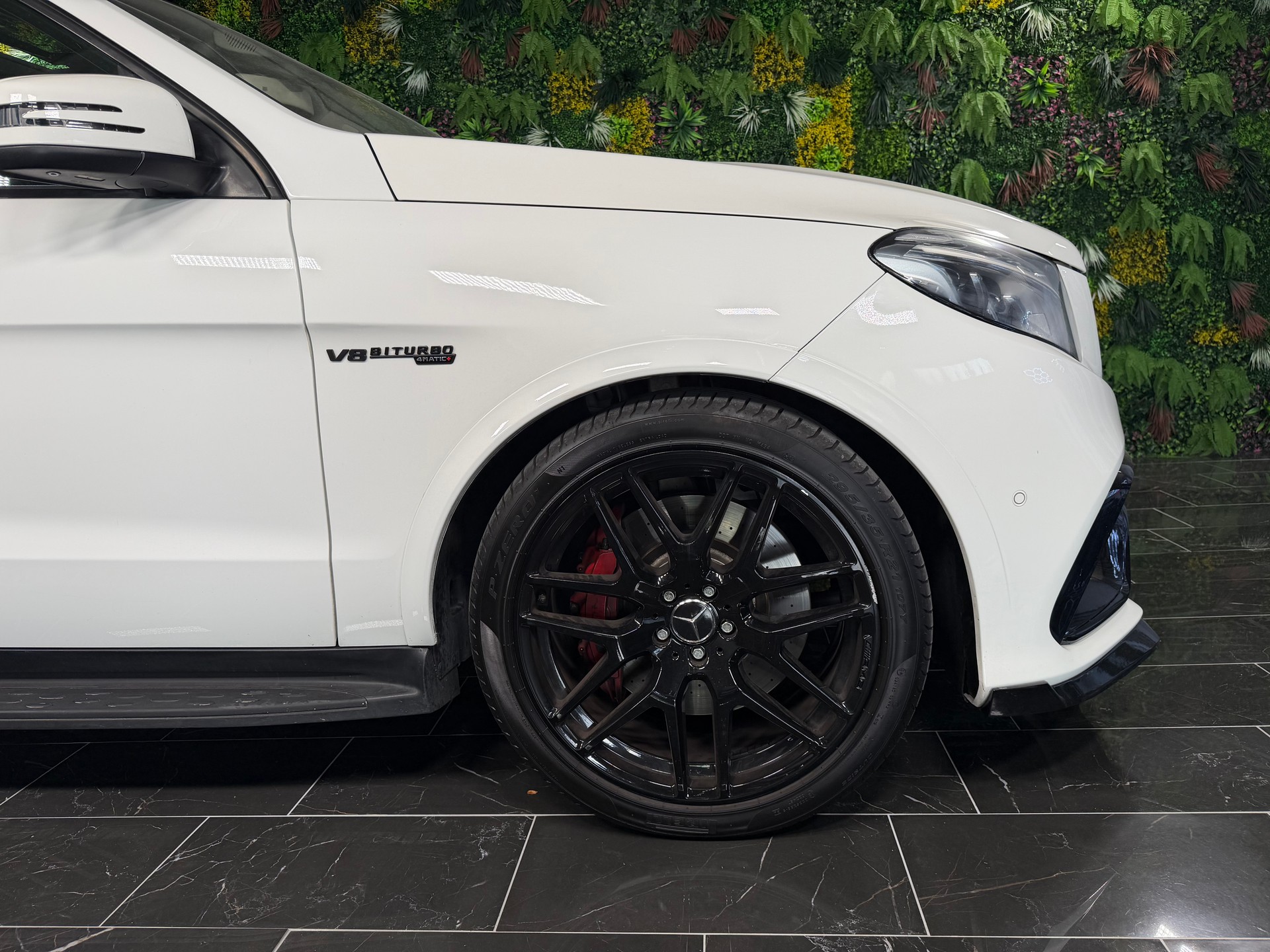 MERCEDES-BENZ GLE 63 S AMG-image-1